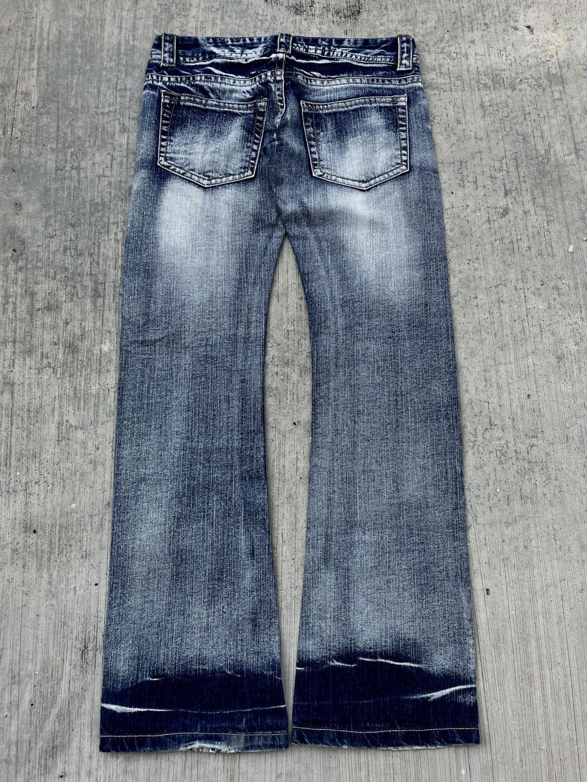Japanese Brand 2000s JAPANESE BRAND WHISKER WASH FLARE JEANS Size US 31 - 5 Thumbnail