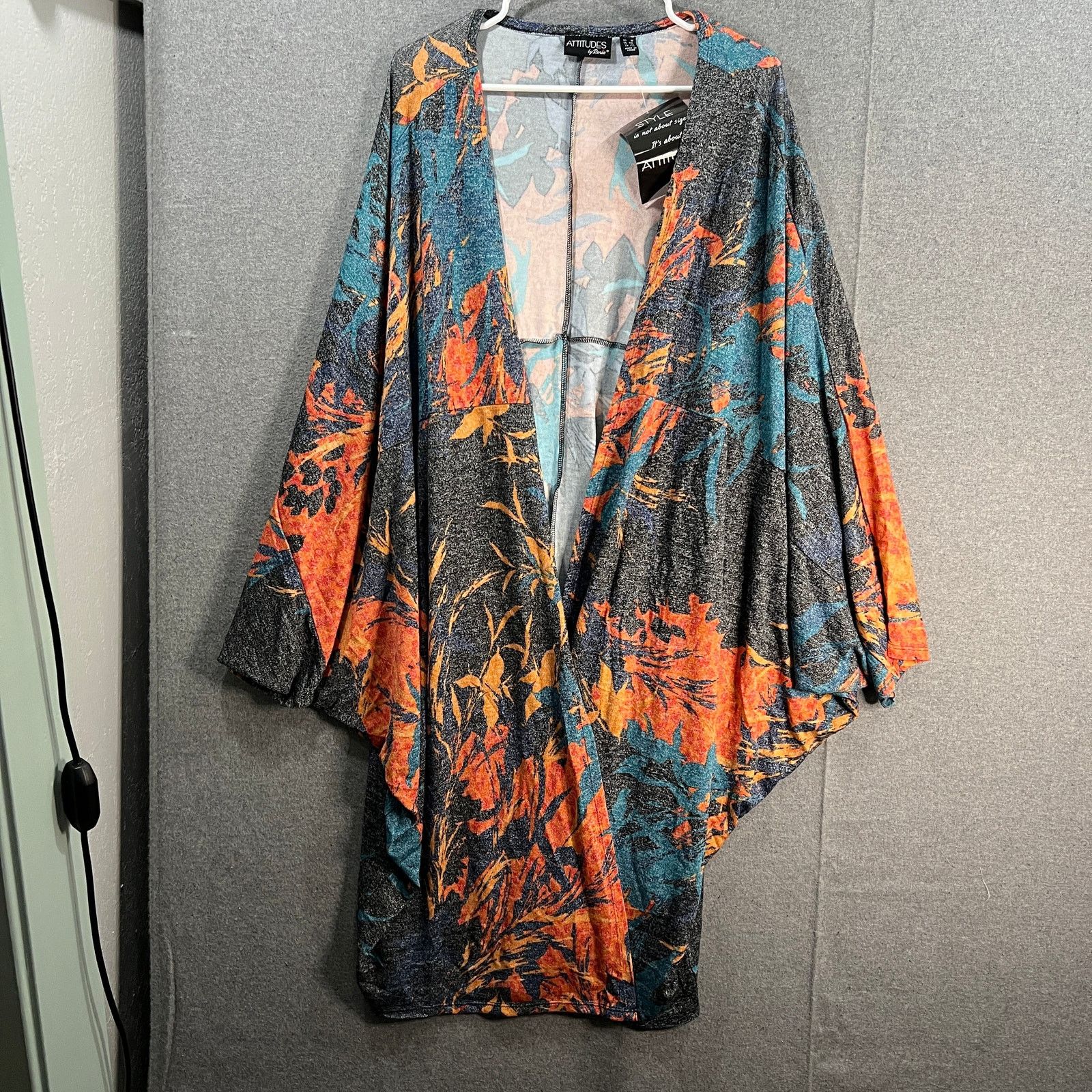 Other Attitudes by Renee Global Illusions Casknit Cocoon Size XL / US 12-14 / IT 48-50 - 1 Thumbnail