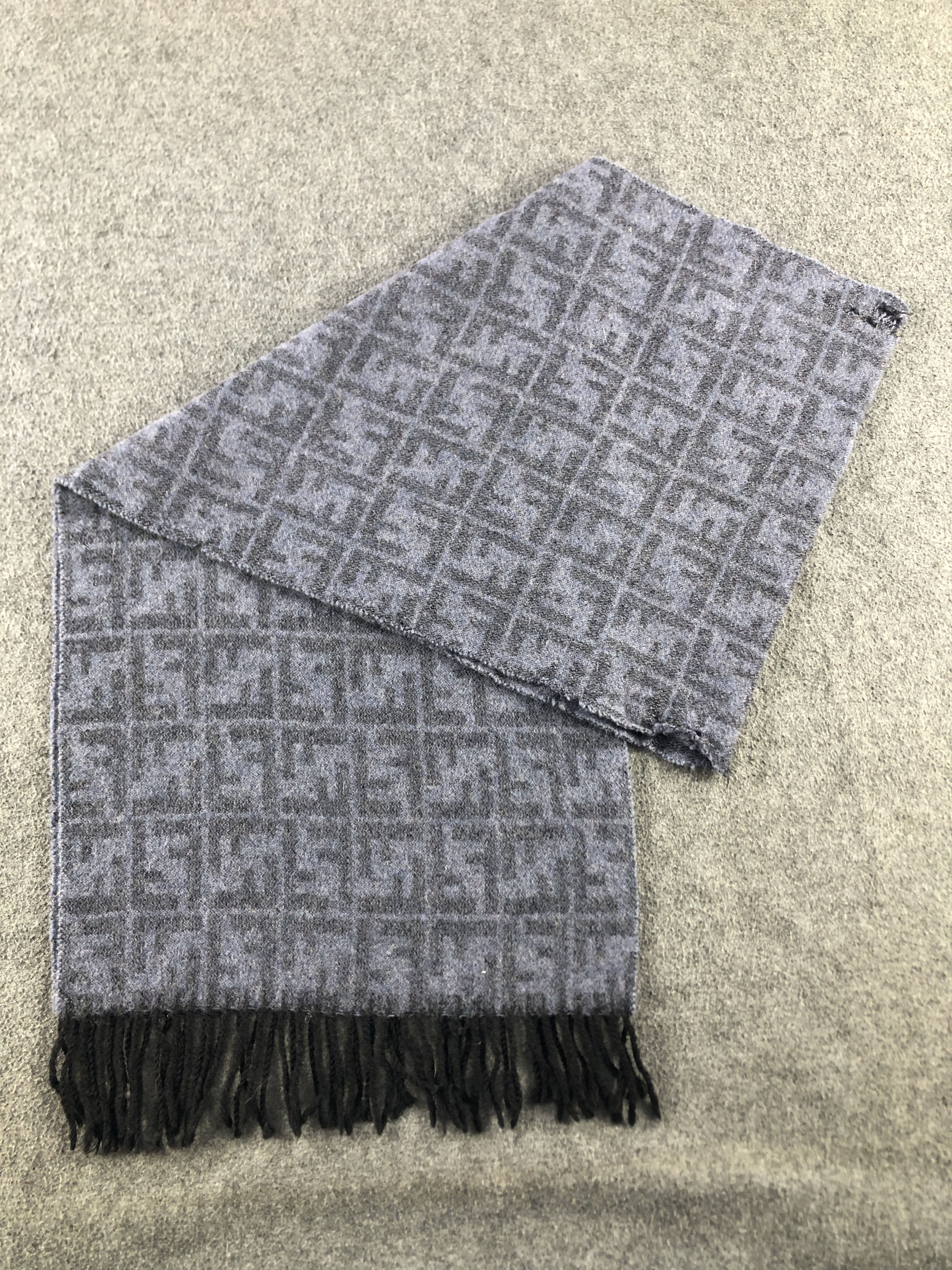 Vintage Fendi Monogram Scarf / Muffler / Neckwear P723 Size ONE SIZE - 3 Thumbnail