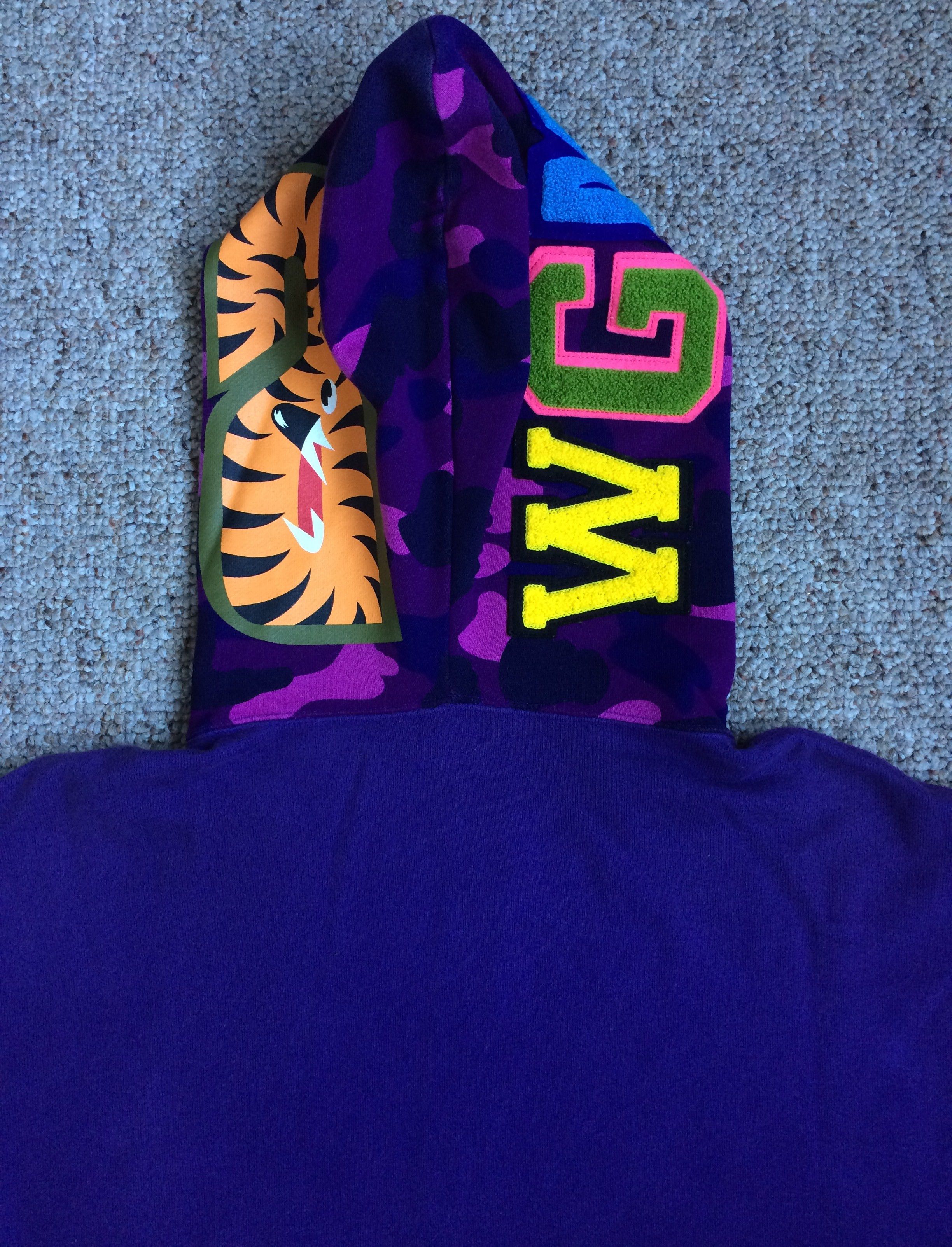 Bape S/S 2006 Bape Purple Camo Shark Hoodie Size US L / EU 52-54 / 3 - 4 Thumbnail