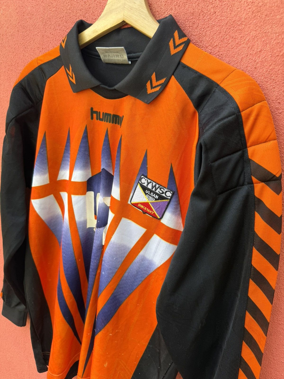 Hummel CYWSC Ulsan FC Size US XL / EU 56 / 4 - 3 Thumbnail