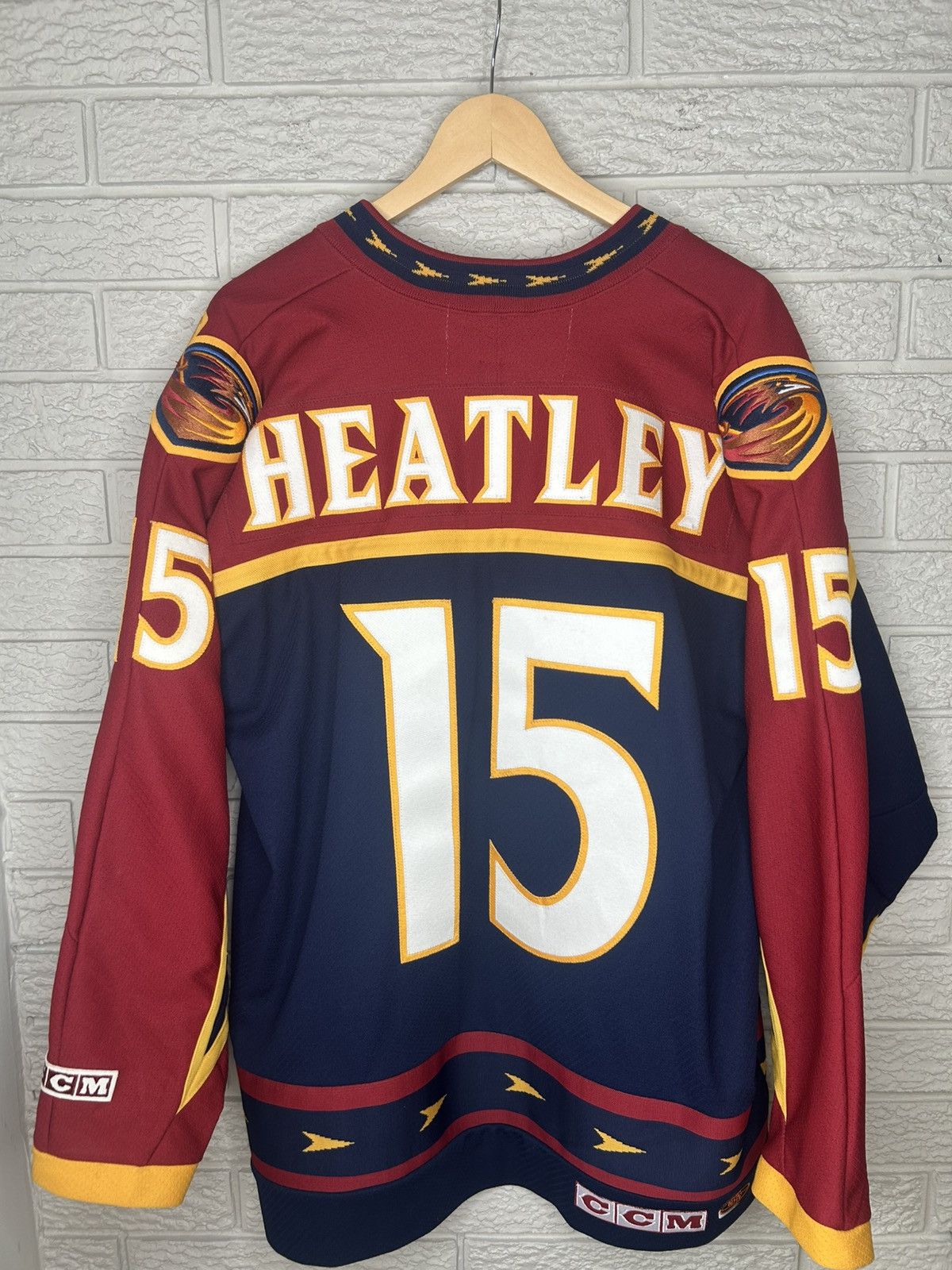 Ccm Vintage CCM Atlanta Thrashers Dany Heatley NHL Jersey Size US XL / EU 56 / 4 - 10 Thumbnail