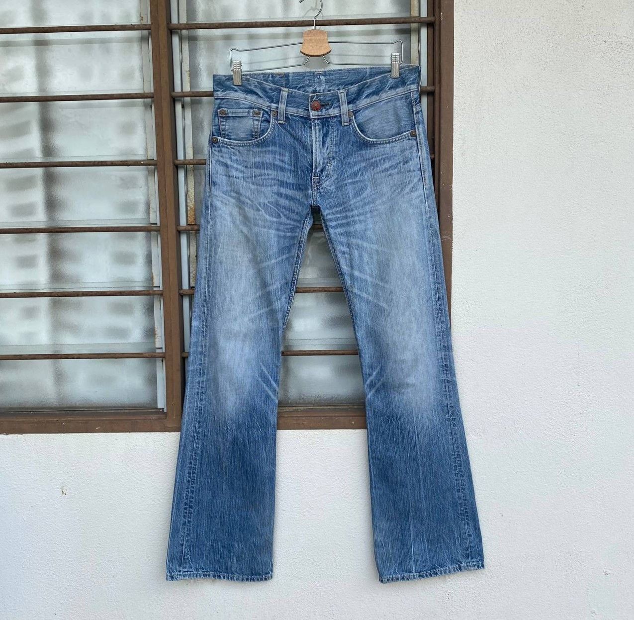 Edwin FLARED VTG EDWIN JAPAN STONEWASH CLAWMARK REDBUTTON BJ07-14 Size US 30 / EU 46 - 1 Thumbnail
