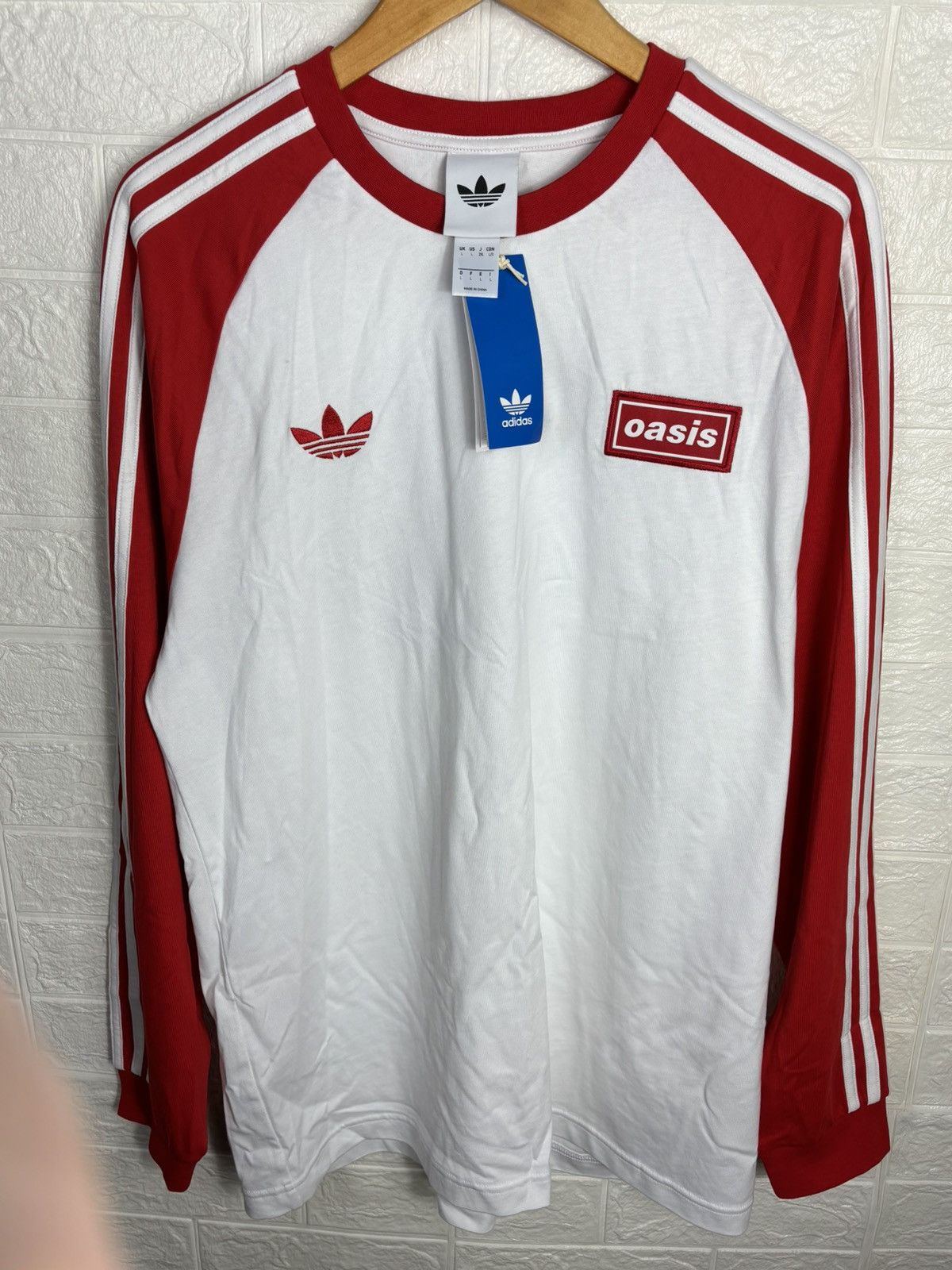 Adidas Adidas Oasis 25 Red & White Long-sleeved Adidas Shirt Size L Size US L / EU 52-54 / 3 - 6 Thumbnail
