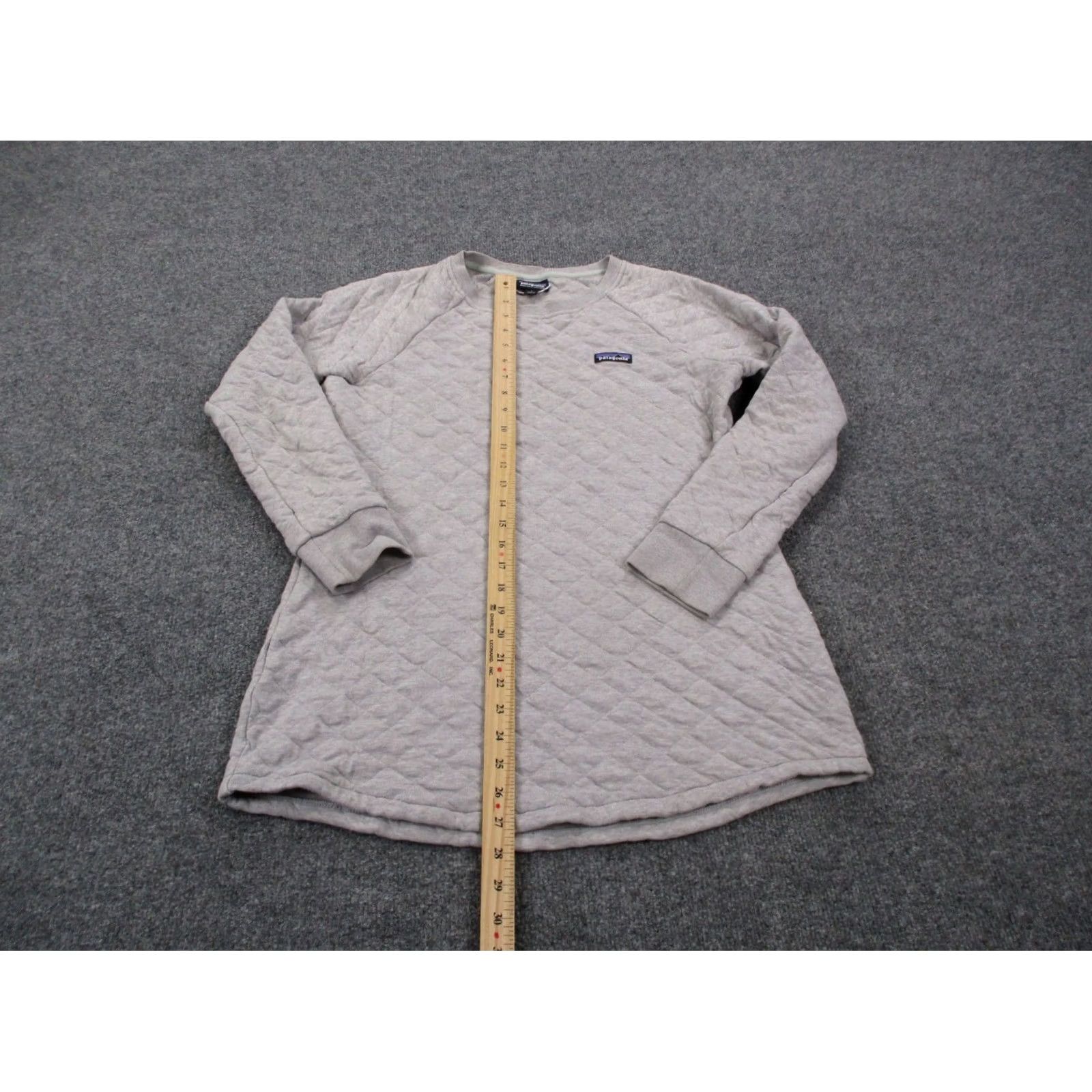 Patagonia Patagonia Sweater Womens S Gray Organic Cotton Hiking Camping Outdoors Size S / US 4 / IT 40 - 3 Thumbnail