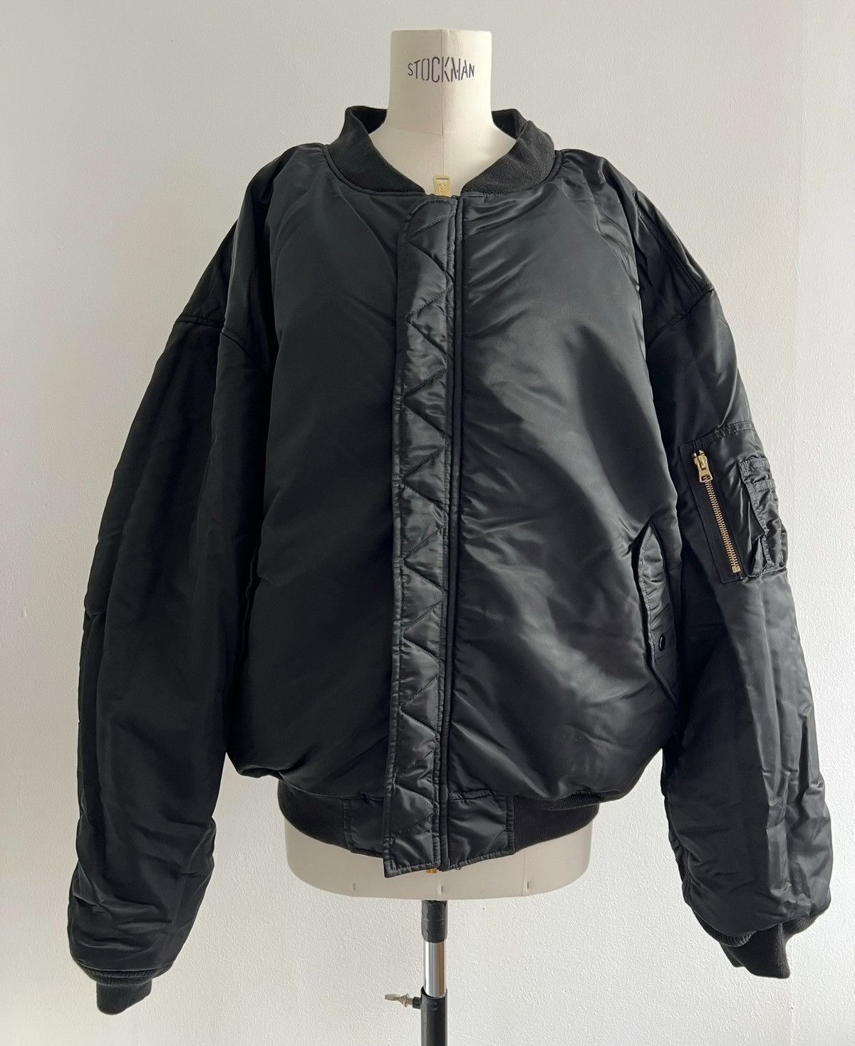 Vetements Vetements x Alpha Industries Bulldog patch bomber Demna Size US S / EU 44-46 / 1 - 8 Thumbnail