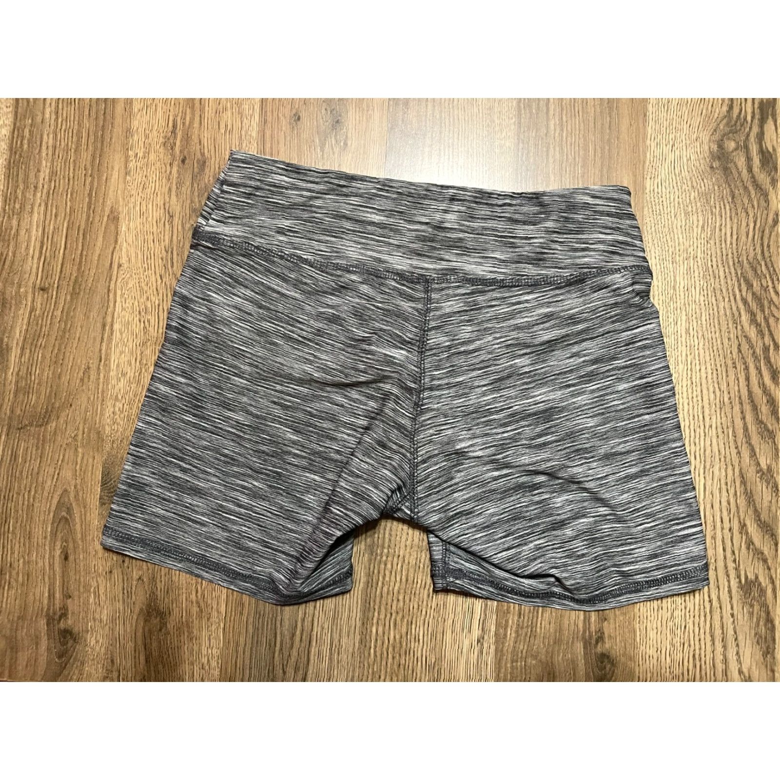 Vintage RBX Shorts Women’s Size Small Gray Pull On Activewear Modern Athletic Size ONE SIZE - 2 Thumbnail