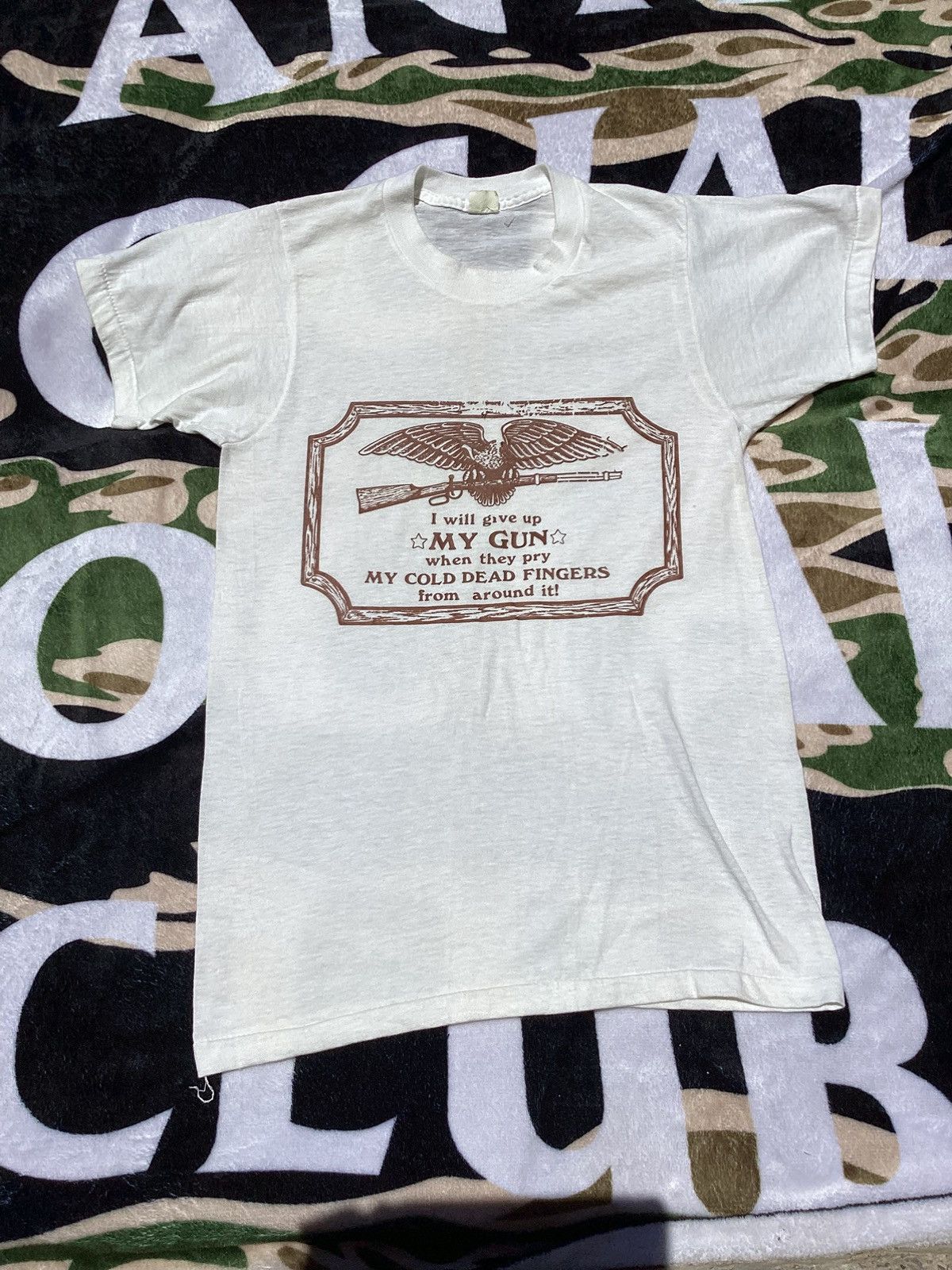 Vintage 1980s I will give up my gun, single stitch American Vtg Tee Size US M / EU 48-50 / 2 - 1 Thumbnail