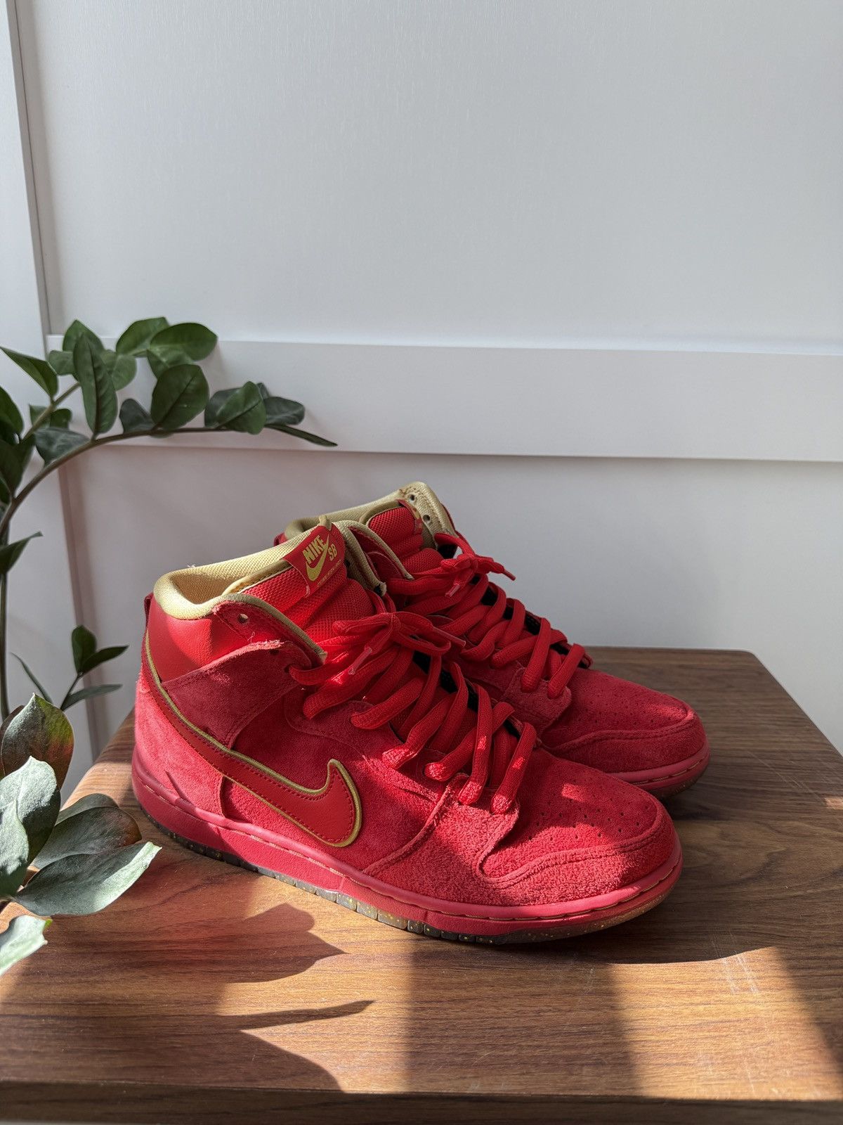 Nike SB Nike SB Dunk High CNY Size US 9.5 / EU 42-43 - 1 Thumbnail