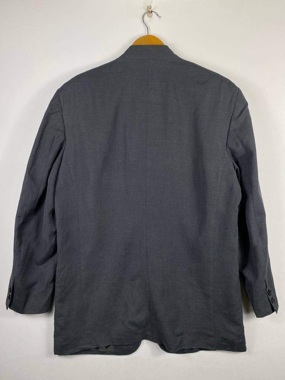 Balmain balmain paris light jacket few button damage Size US L / EU 52-54 / 3 - 9 Thumbnail