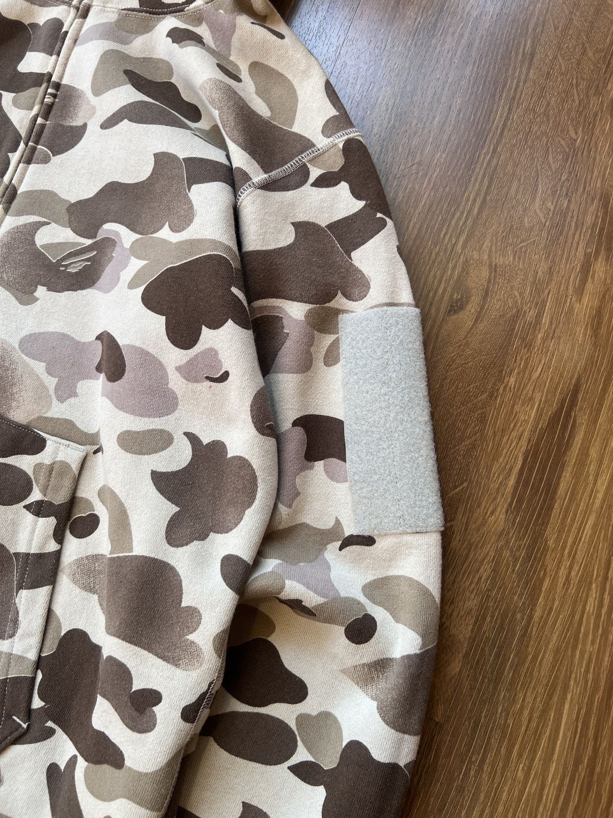Bape Rare Bape Gradation Camo Shark Zip Up Hoodie Size US L / EU 52-54 / 3 - 20 Thumbnail