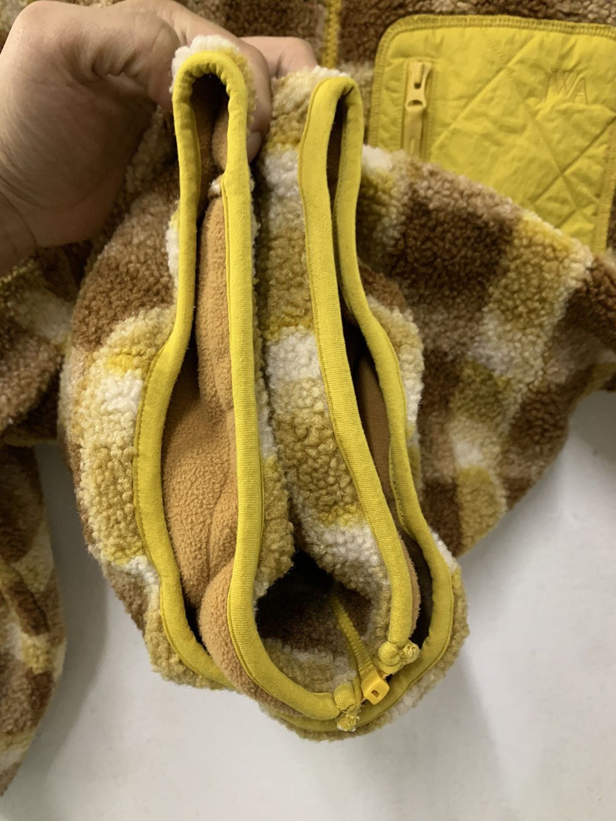 JW Anderson × Uniqlo JW Anderson Uniqlo Checkered Fleece Size US L / EU 52-54 / 3 - 7 Thumbnail