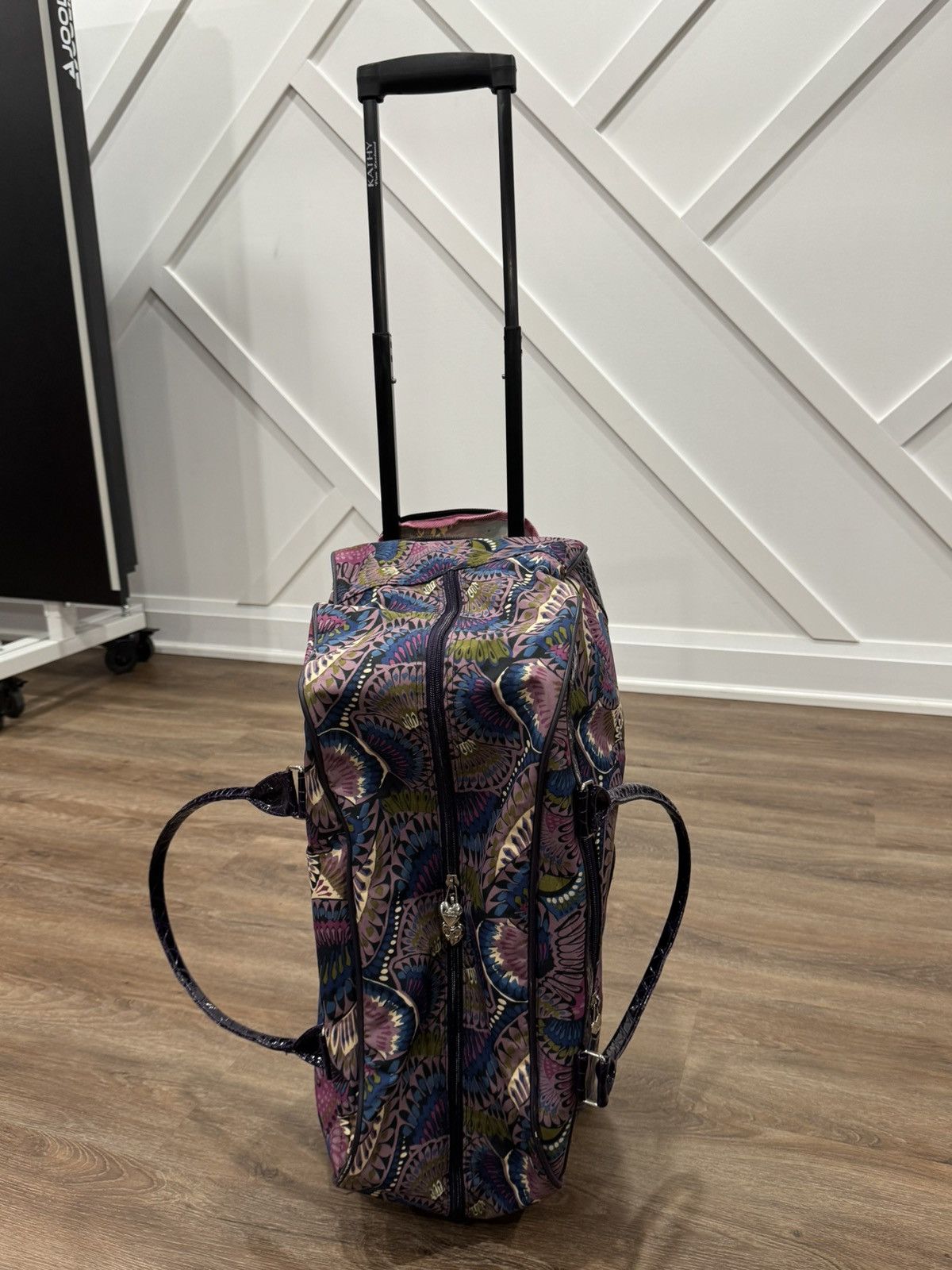 Vintage Kathy Van Zeeland Vintage Y2K Psychedelic Rolling Duffel Bag Size ONE SIZE - 11 Thumbnail