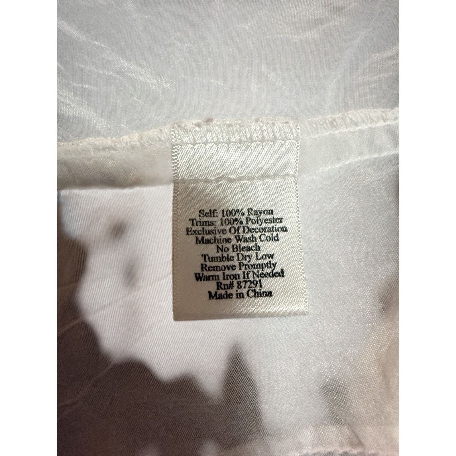 Johnny Was Johnny was white button down top with detailed embroidery Size XL / US 12-14 / IT 48-50 - 16 Thumbnail