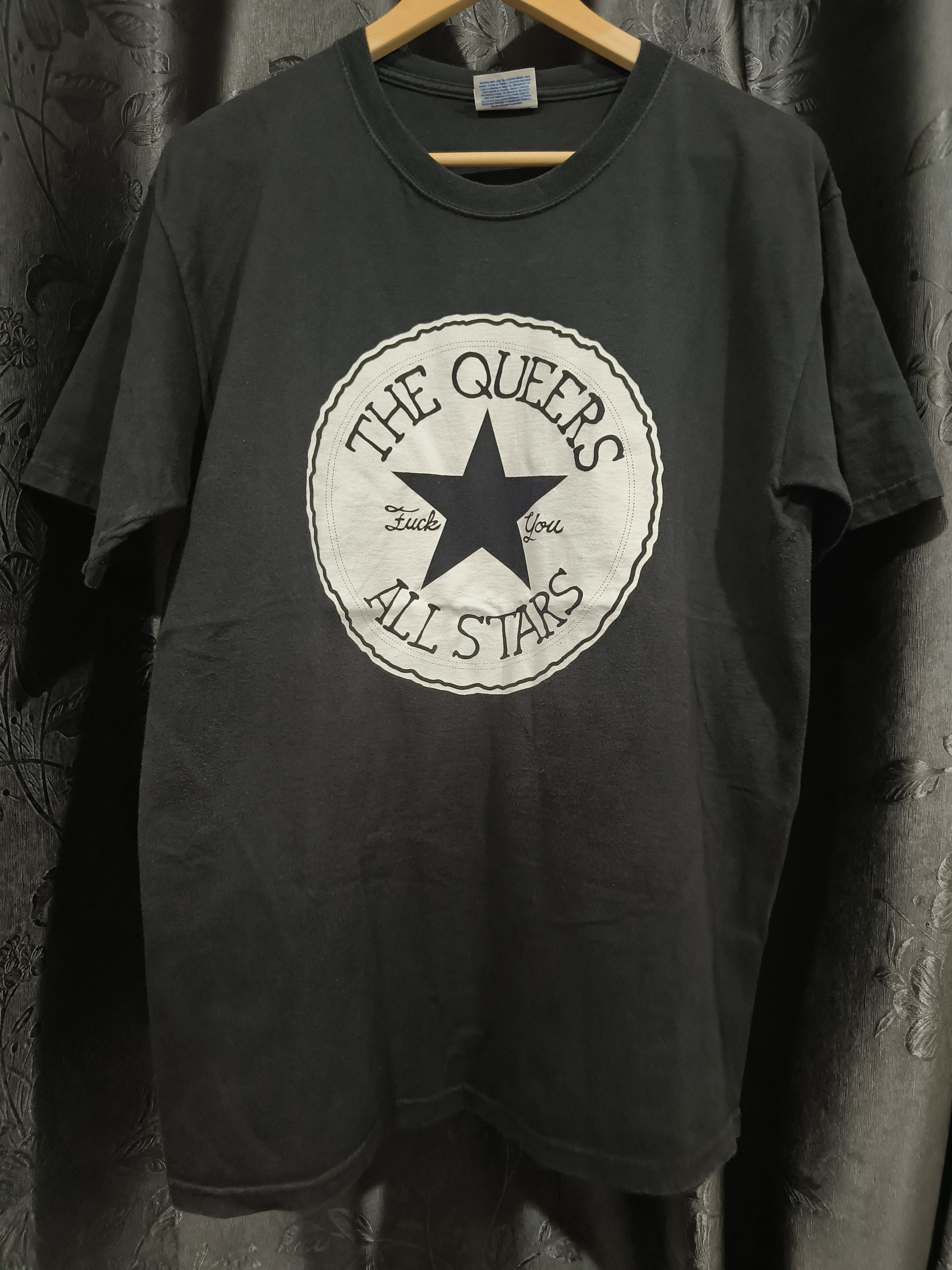Band Tees Vintage The queers "Fuck you all stars" shirt Size US M / EU 48-50 / 2 - 1 Thumbnail
