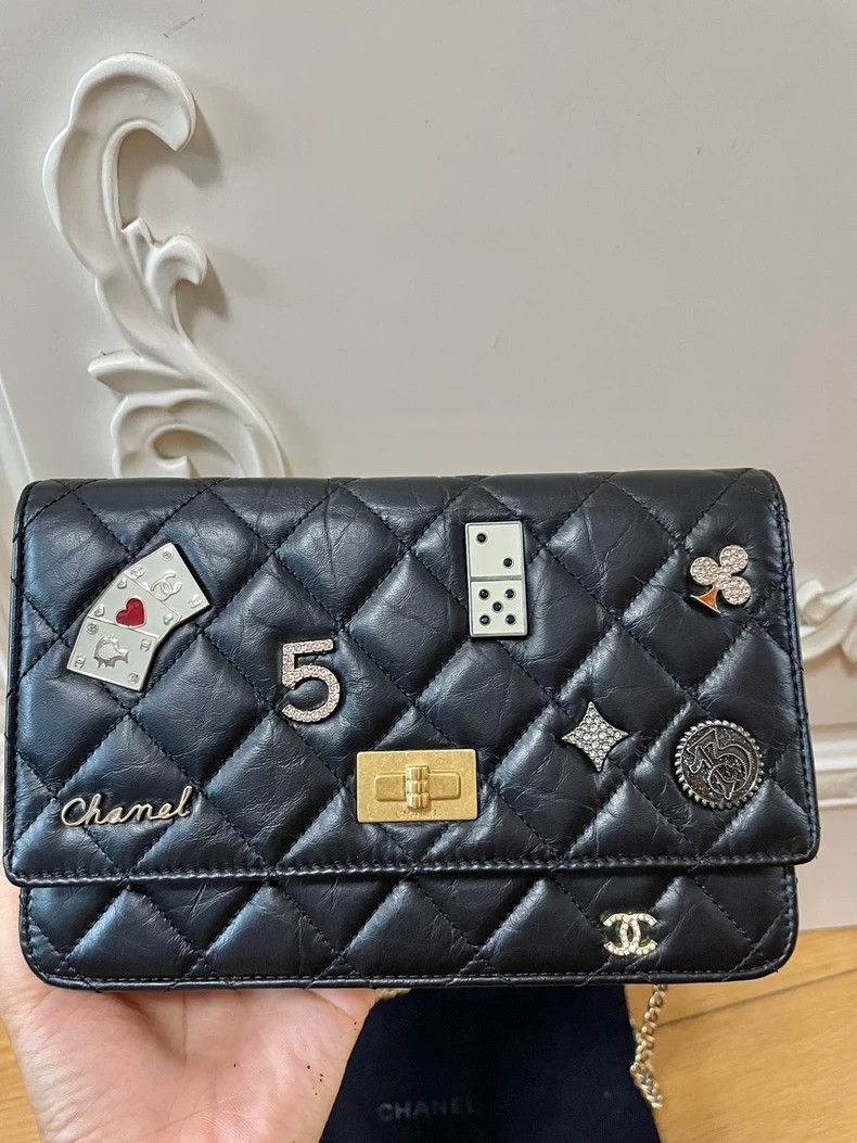 Chanel Chanel Quilted Black Leather Bag -2505 Size ONE SIZE - 2 Thumbnail