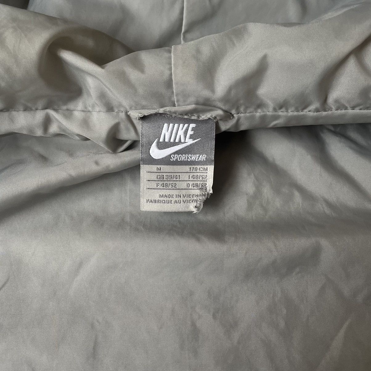 Nike × Nike ACG × Vintage Vintage 90s Nike Air Max Ltd Light Jacket Size US M / EU 48-50 / 2 - 7 Thumbnail