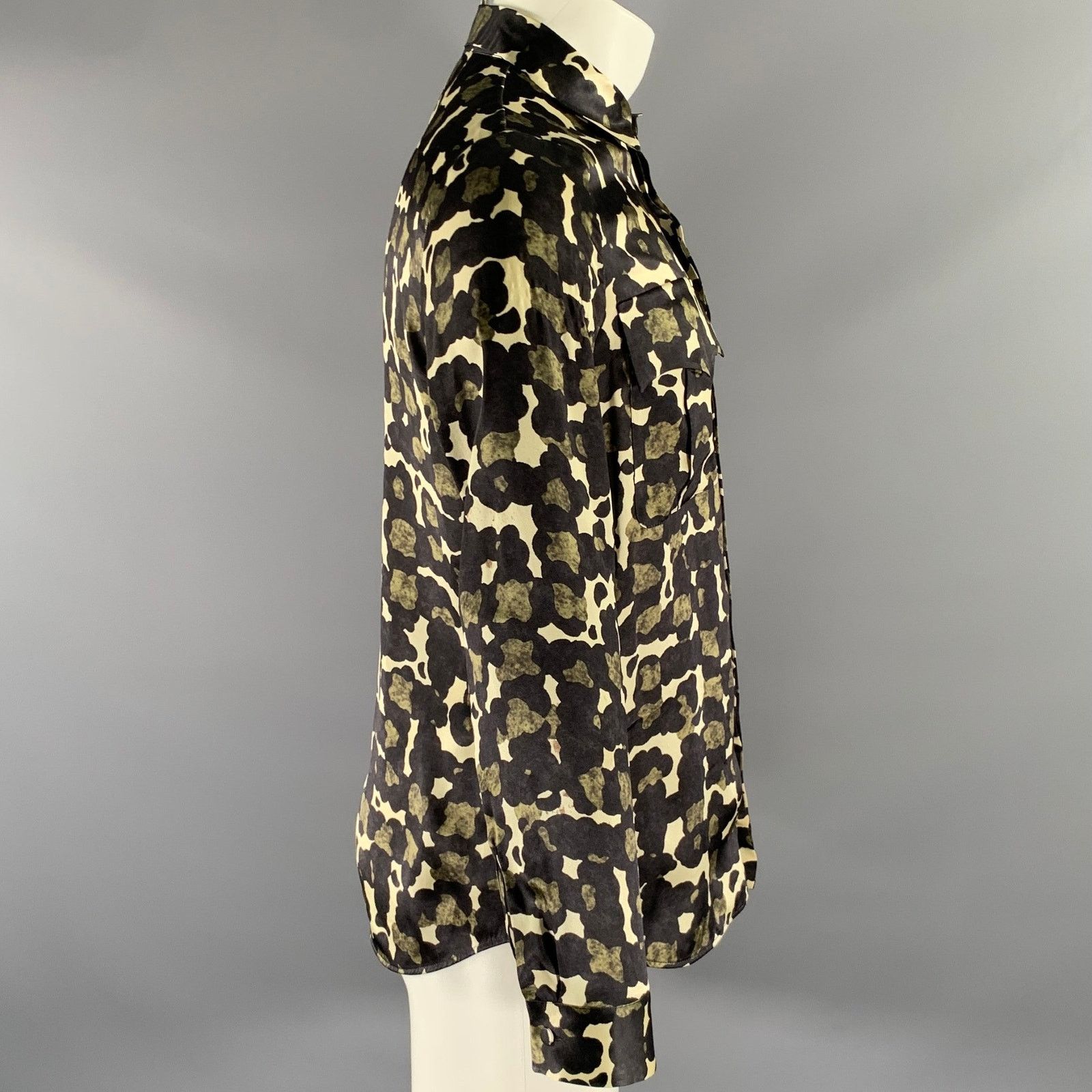 Dsquared2 DSQUARED2 Size XS Black Green Camo Silk Long Sleeve Shirt Size US XS / EU 42 / 0 - 3 Thumbnail
