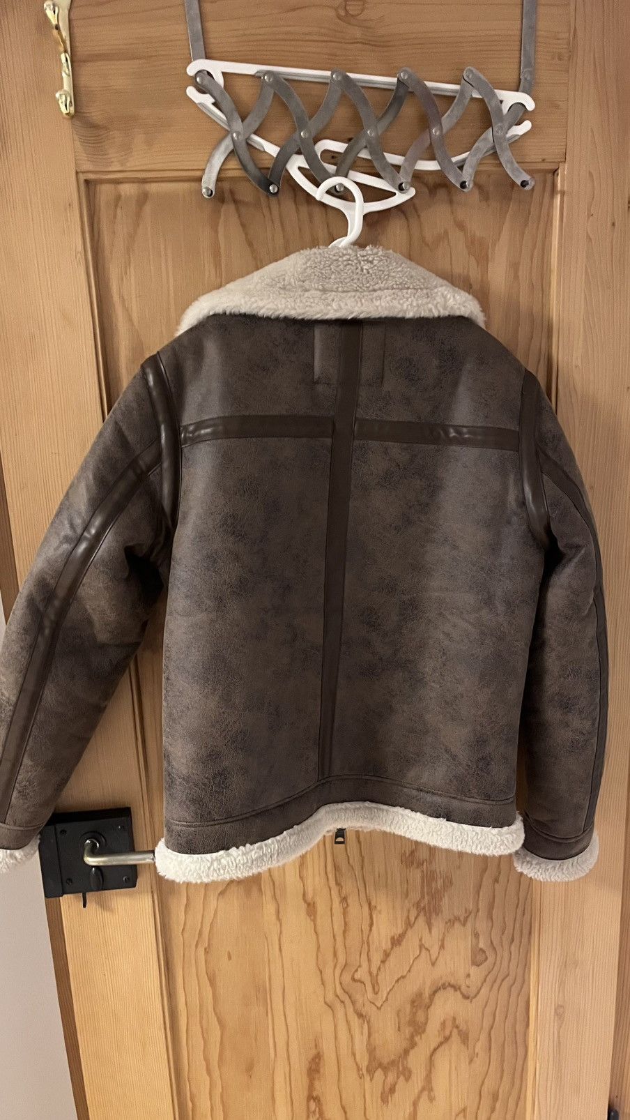 Guess Padded Guess winter jacket Size US M / EU 48-50 / 2 - 2 Thumbnail