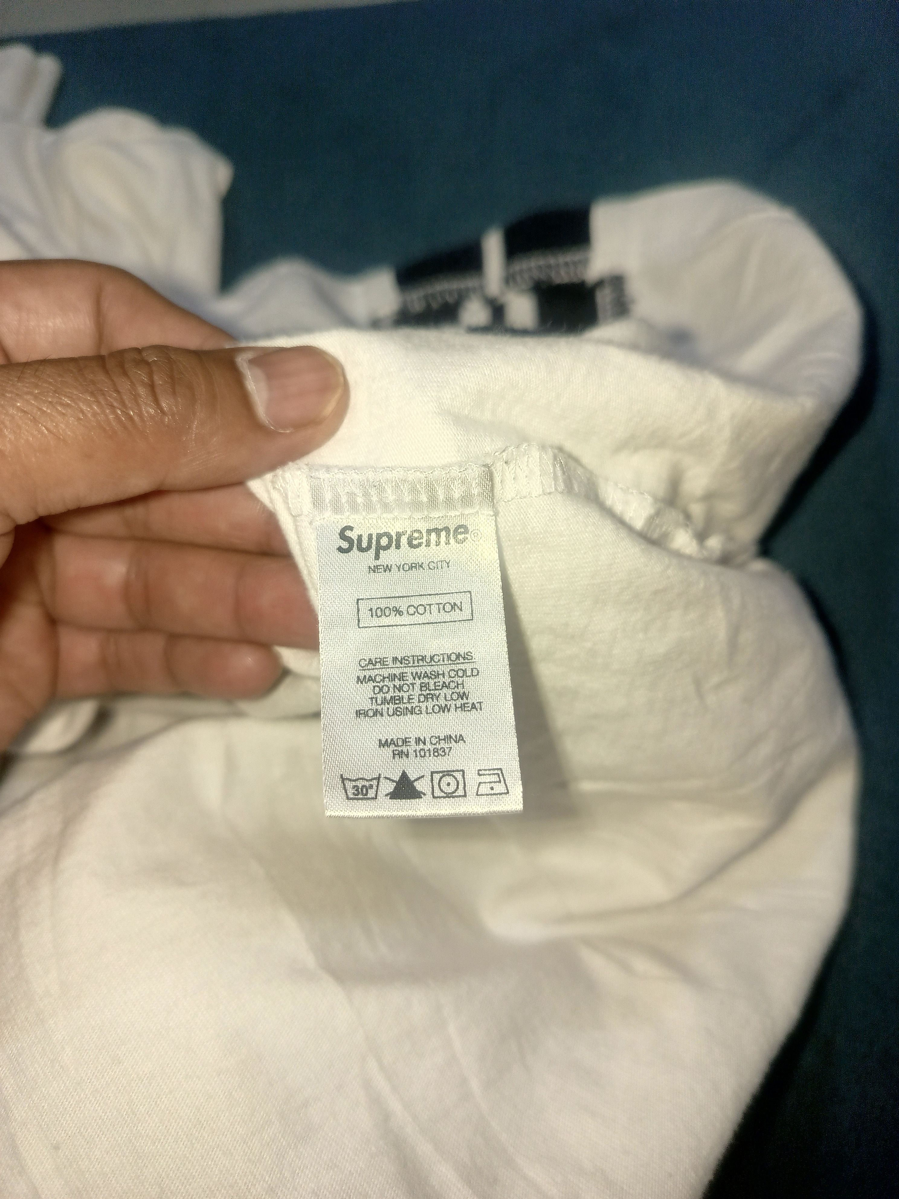 Supreme supreme vertical logo stripe Size US XL / EU 56 / 4 - 4 Thumbnail