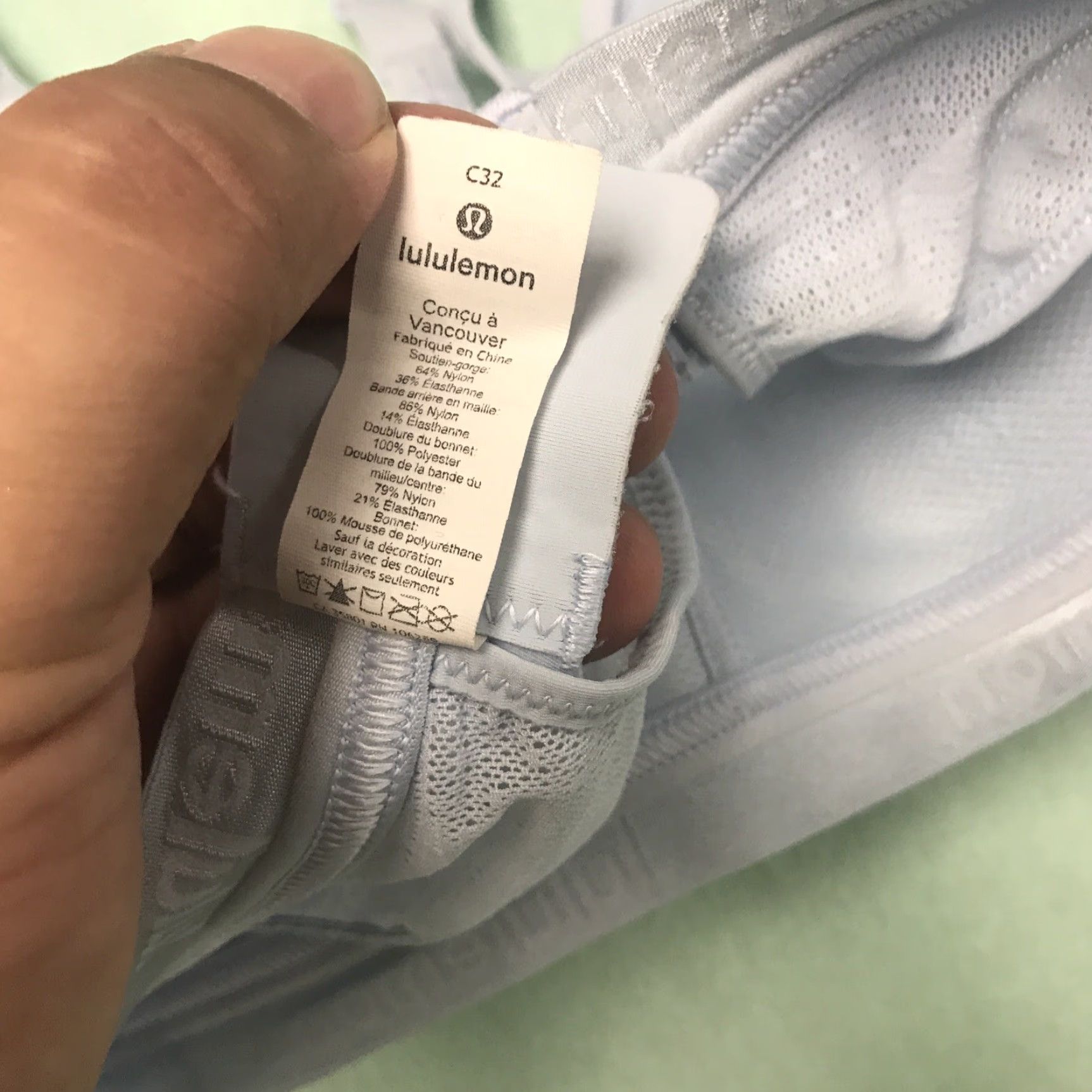 Lululemon Lululemon Sports Bra Women's Size 4 Light Blue Gym Athletic Activewear Bra Women Blue 4 Size ONE SIZE - 4 Thumbnail