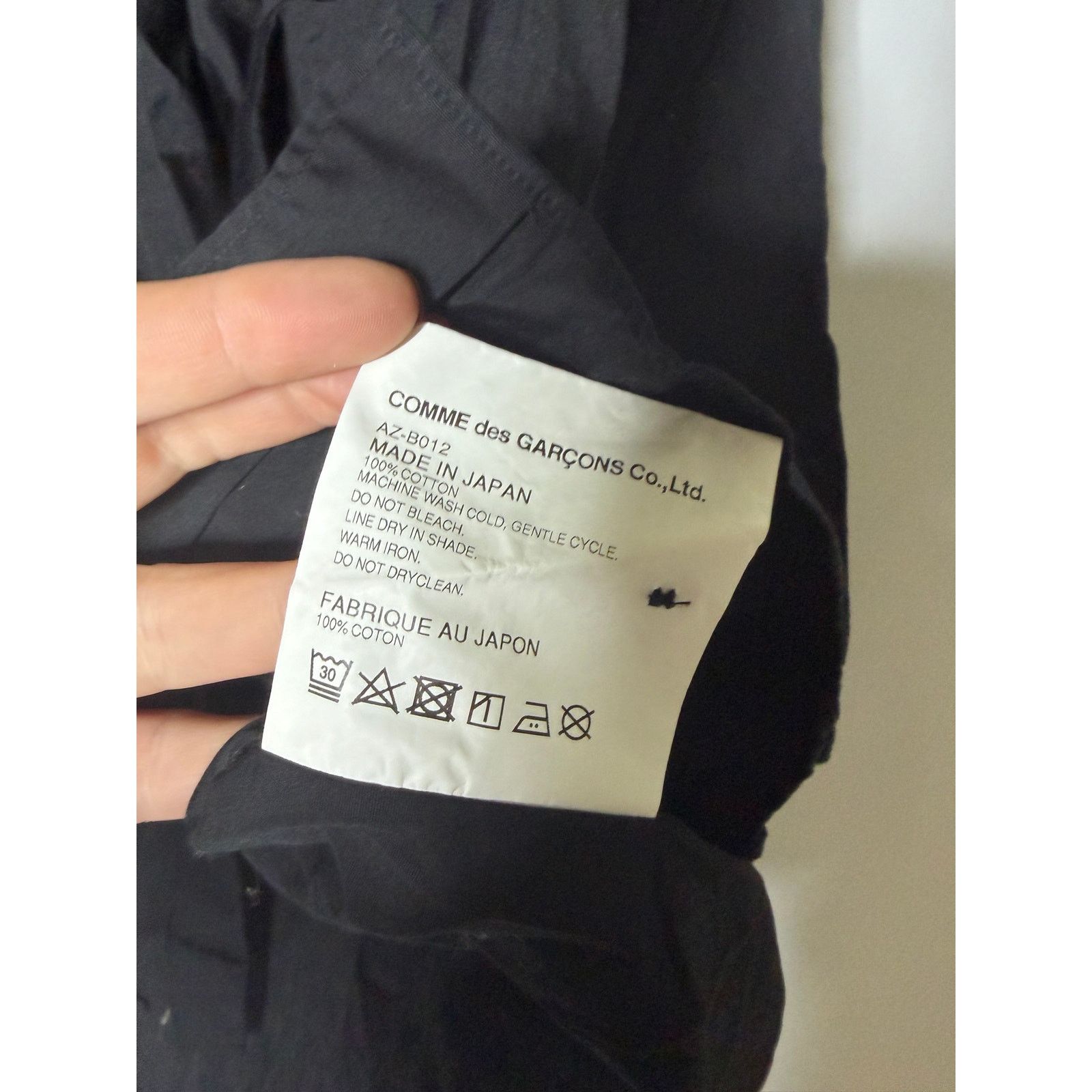 Comme des Garcons Comme des Garsons Men Black Heart-patch poplin shirt sz L Size US L / EU 52-54 / 3 - 8 Thumbnail