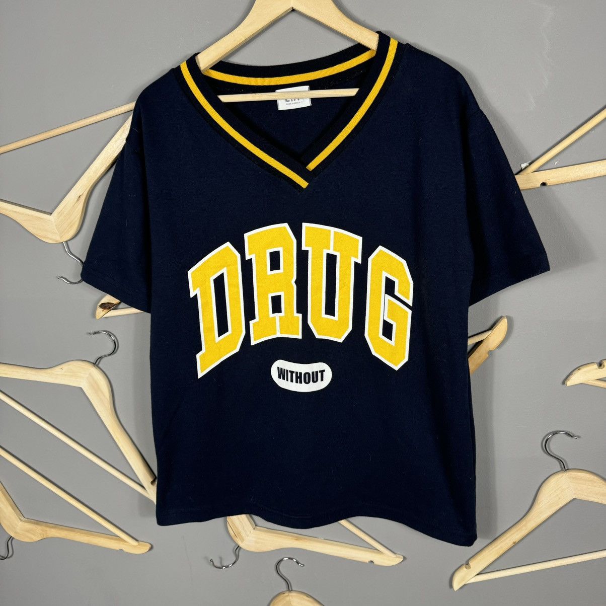 Japanese Brand E.A# Without Drug Made in Korea T-shirt Size US M / EU 48-50 / 2 - 4 Thumbnail