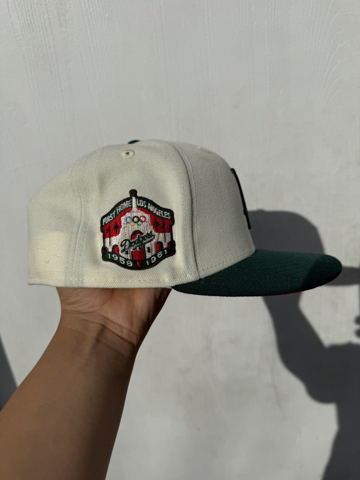 New Era Los Angeles Dodgers New Era BANNED Coliseum Side Patch 71/8 Size ONE SIZE - 4 Thumbnail