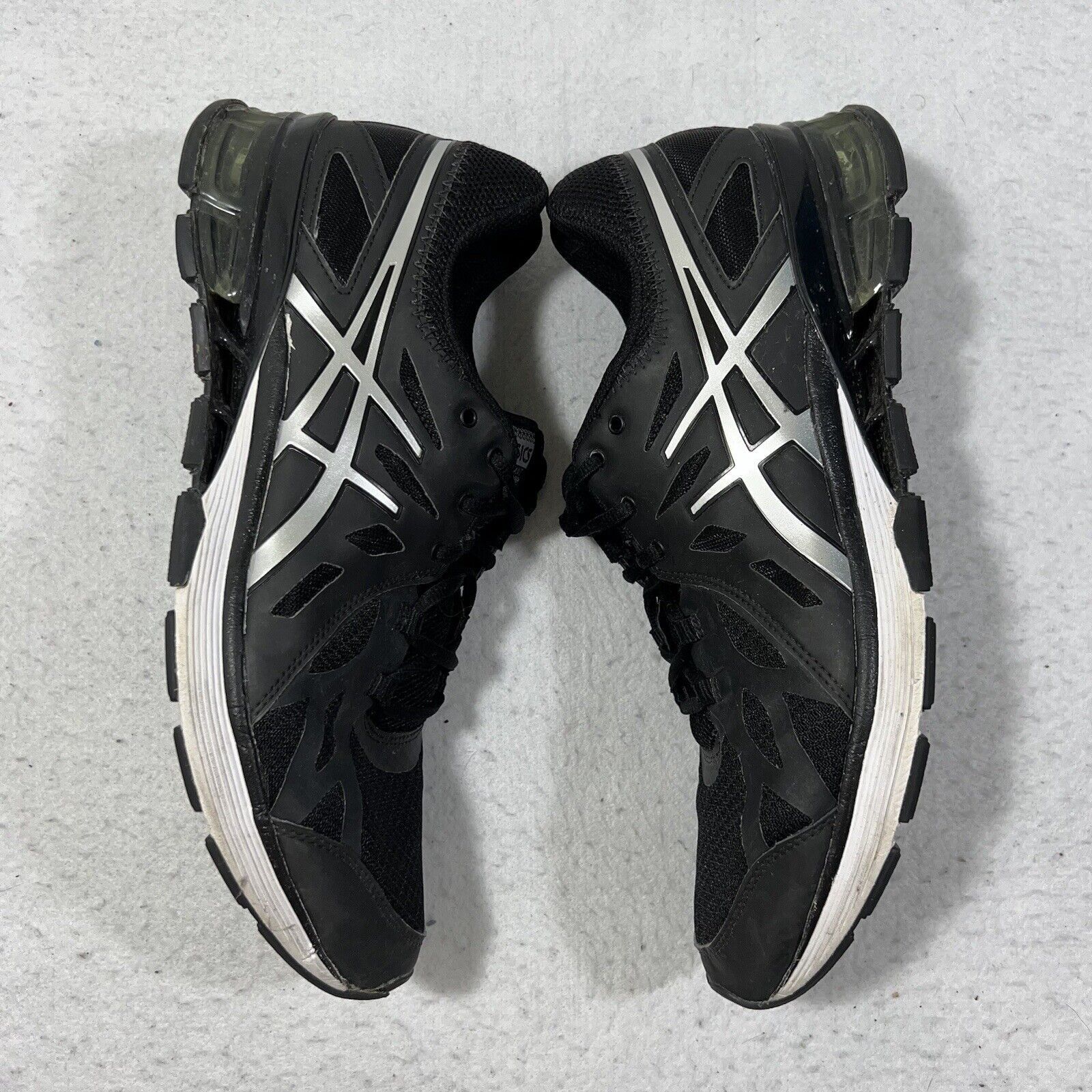Asics ASICS Gel Defiant Sneakers Black White Laced Athletic Shoes Size US 11 / EU 44 - 2 Thumbnail