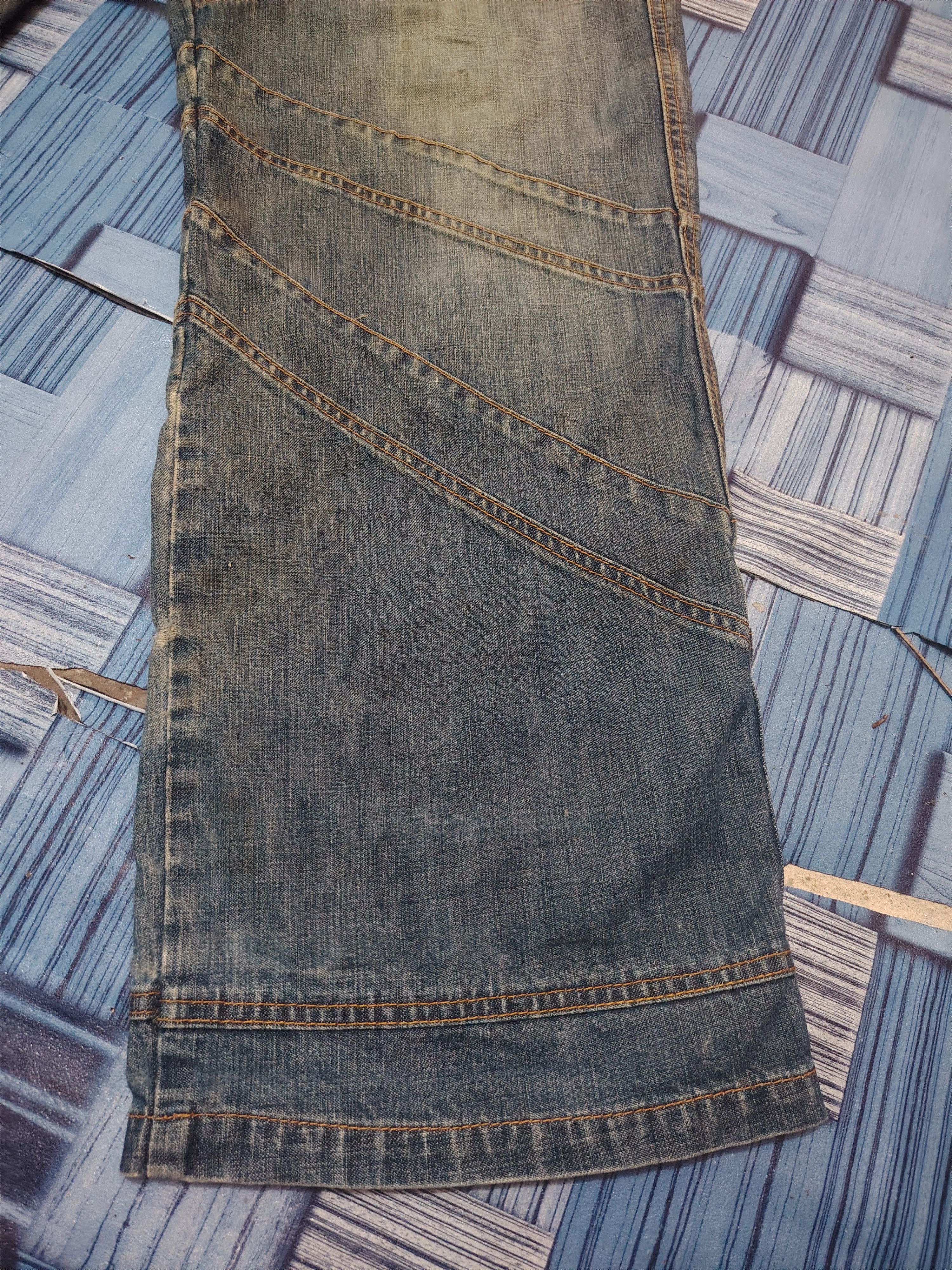 Who Decides War Rare Double Waist Japanese Incredible Distressed Baggy Style Size US 34 / EU 50 - 16 Thumbnail