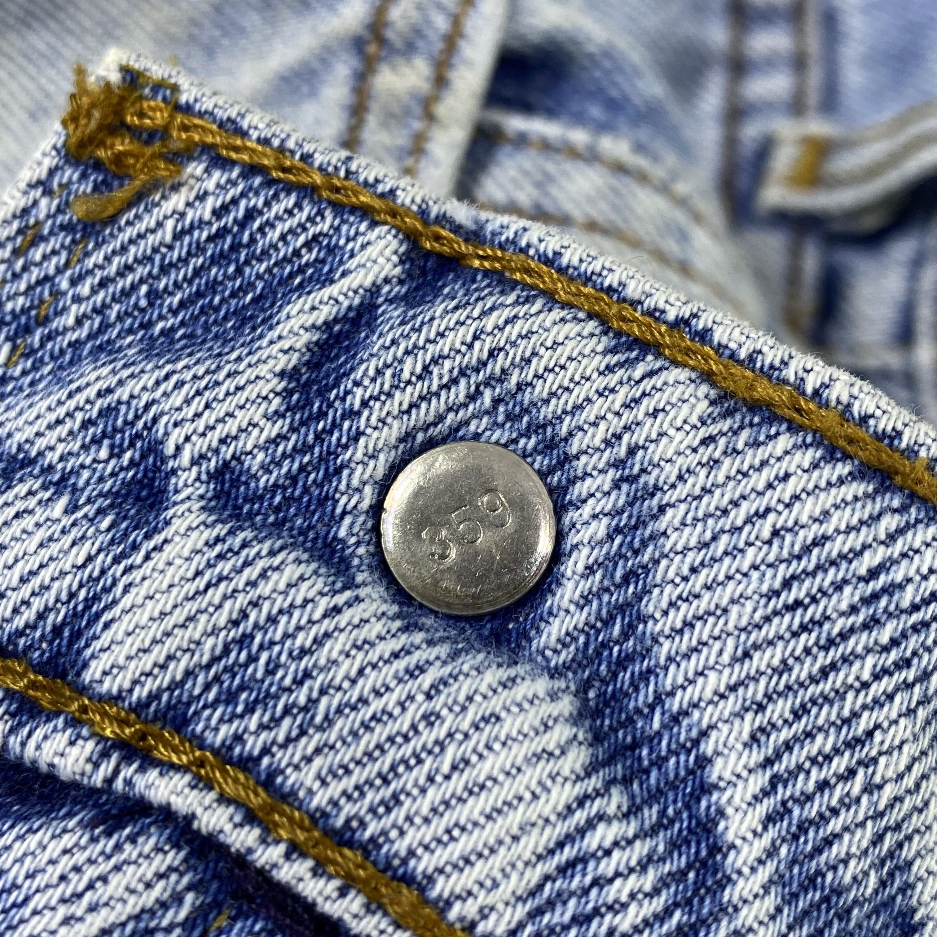 Jean × Levi's × Vintage Vintage Levis 509-0217 Distressed Bue Wash Jeans-J1186 Size US 29 - 8 Thumbnail