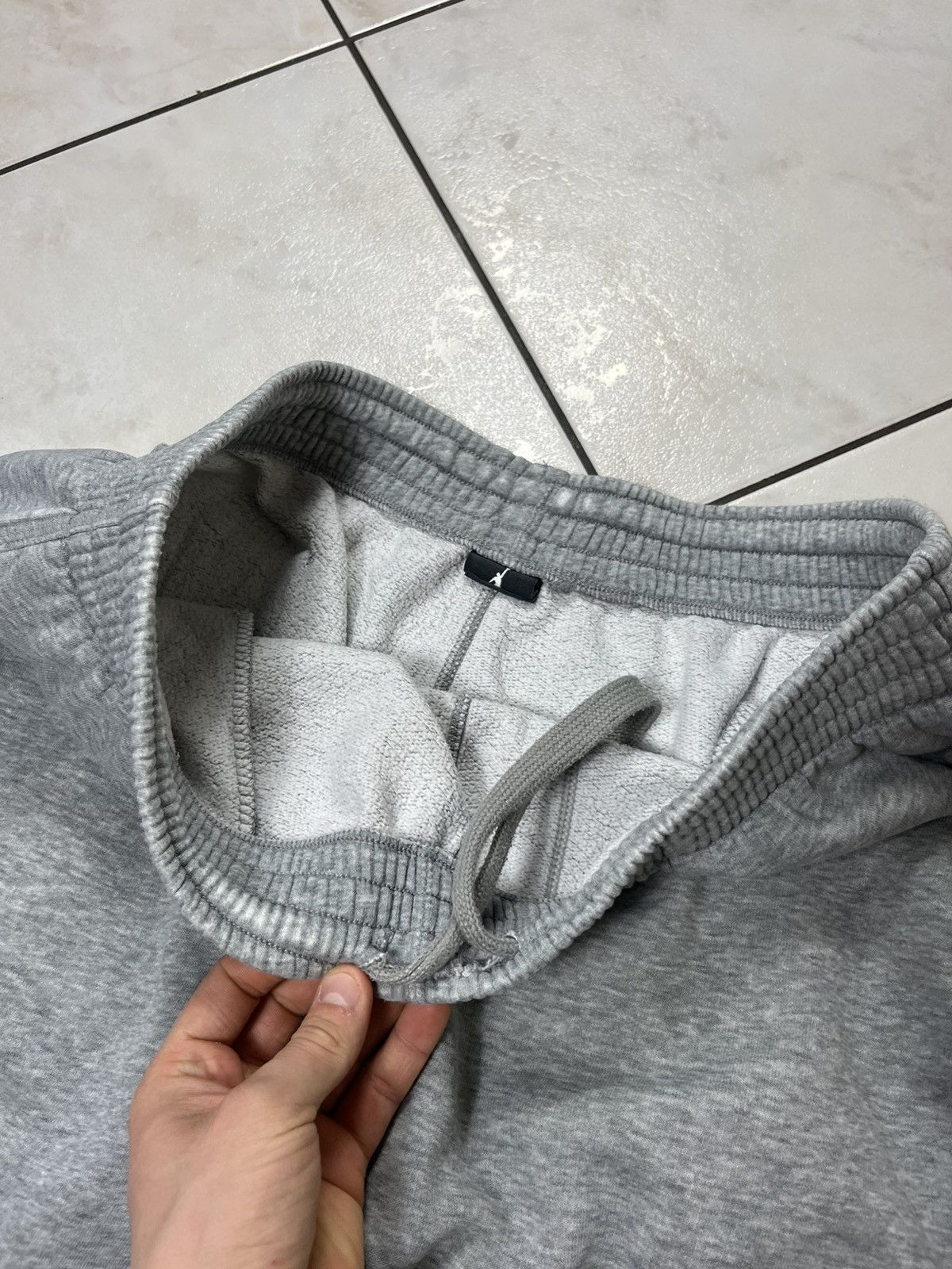 Jordan Brand × Nike × Vintage Vintage Jordan nike y2k baggy sweatpants knee logo retro Size US 36 / EU 52 - 16 Thumbnail