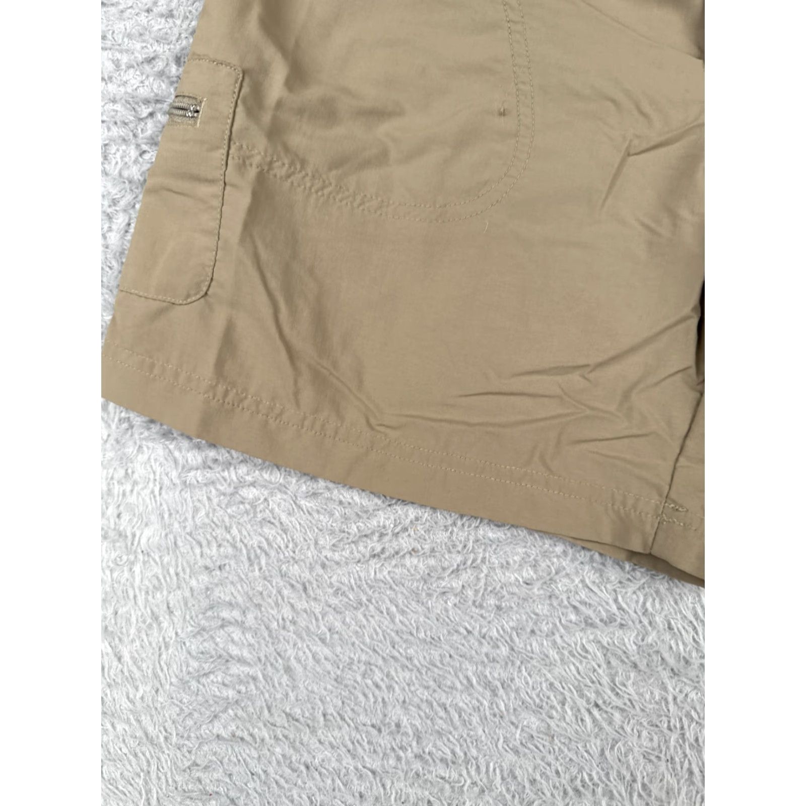 Vintage Columbia Shorts Women Small Beige Sandy River Cargo Nylon 30x6 Regular Elastic Waist Pockets 6 in Inseam Size 28" / US 6 / IT 42 - 3 Thumbnail