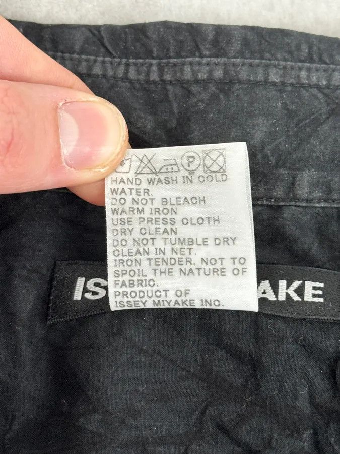 Issey Miyake Issey Miyake Black Minimalist Shirt Size US M / EU 48-50 / 2 - 9 Thumbnail