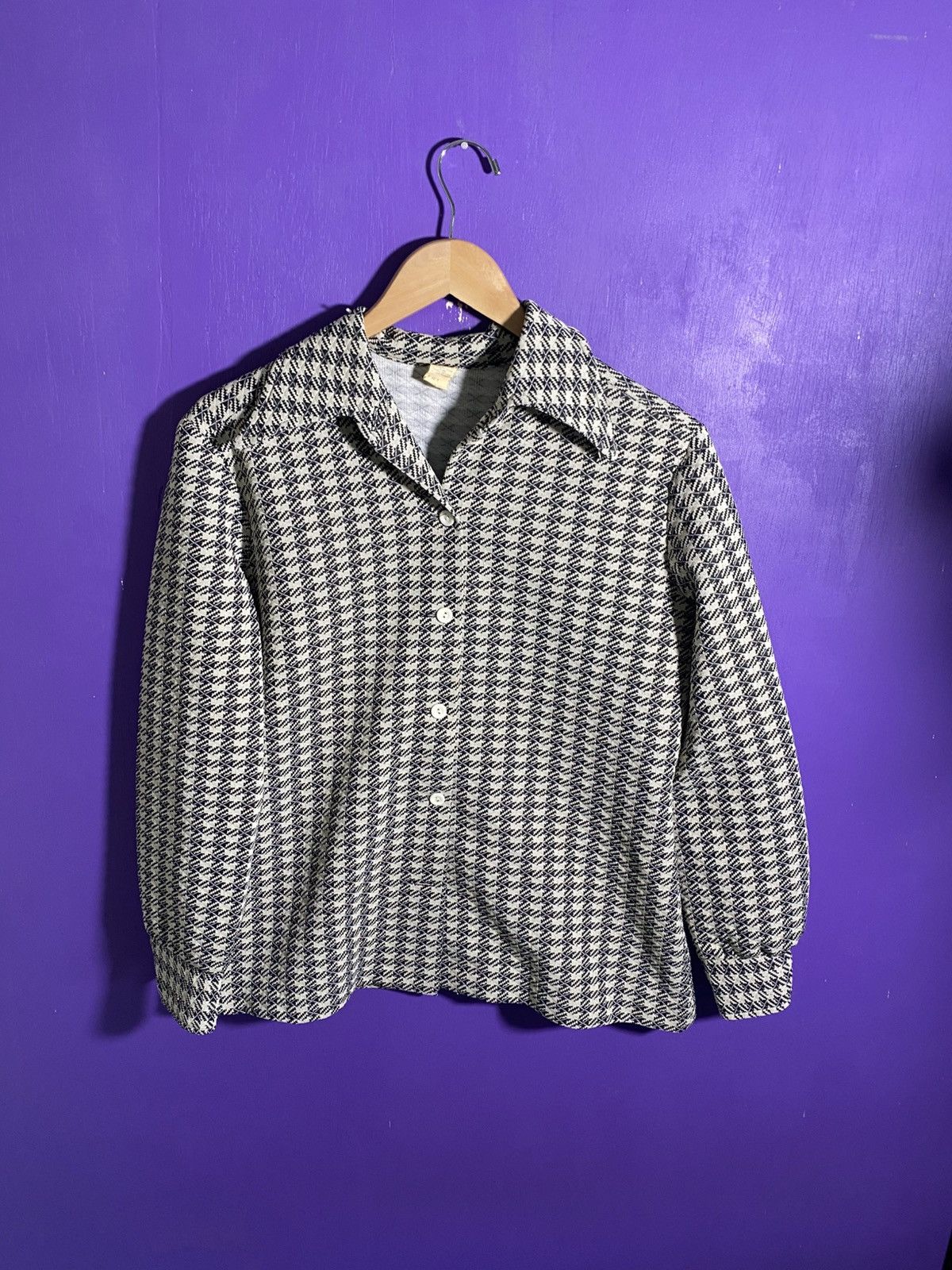 Vintage Vintage 70s Houndstooth women’s textured button up Size L / US 10 / IT 46 - 1 Thumbnail
