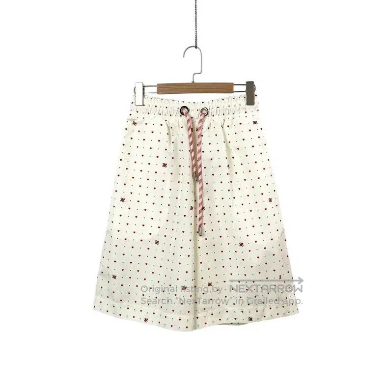 Fendi Fendi size S Polyester Heart Logo Shorts Size 42" / US 20 - 1 Thumbnail