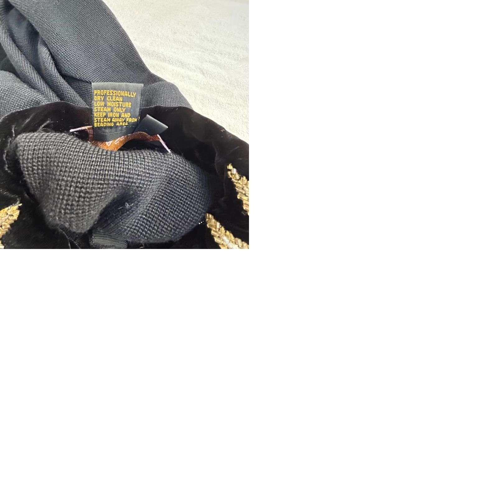 Vintage VINTAGE Classiques Entier Black Gold Embellished Wool Blend Cropped Jacket Small Women’s Jacket Size S / US 4 / IT 40 - 9 Thumbnail