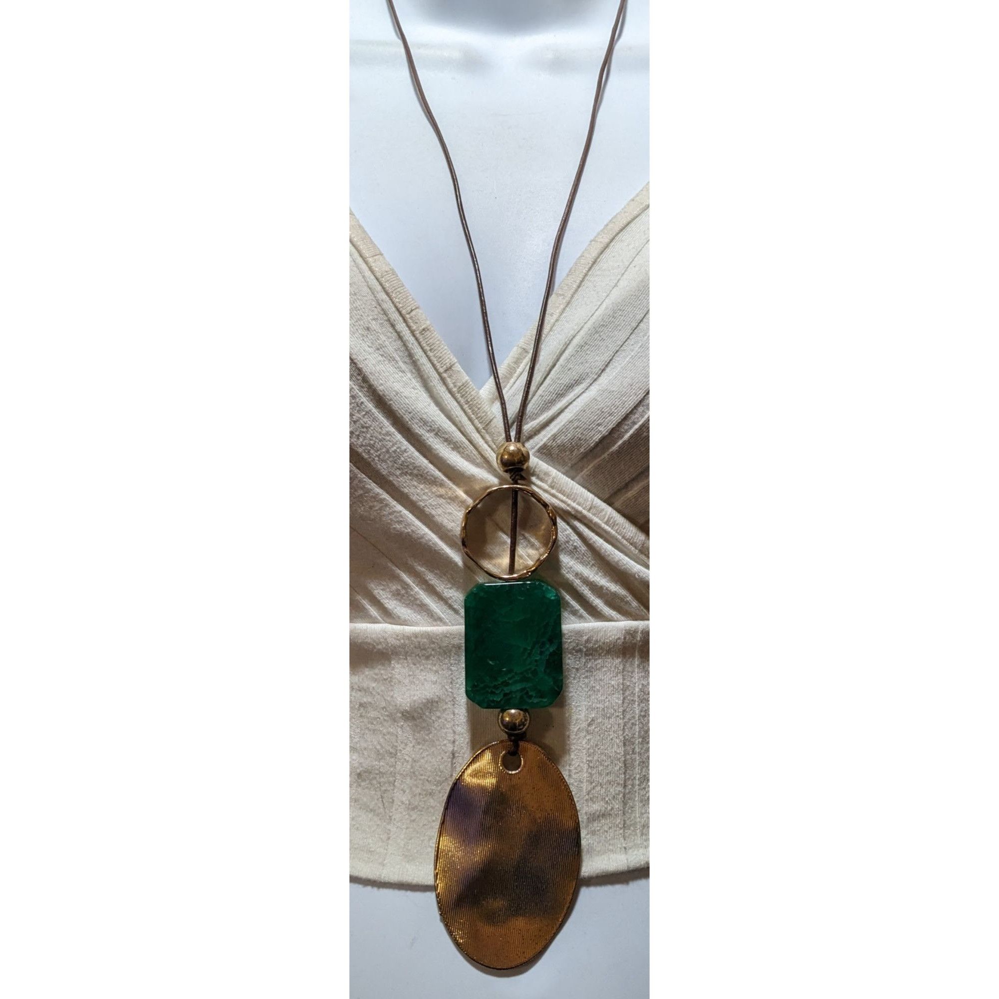 Other Vintage Bohemian Green And Gold Chunky Statement Necklace Size ONE SIZE - 8 Thumbnail