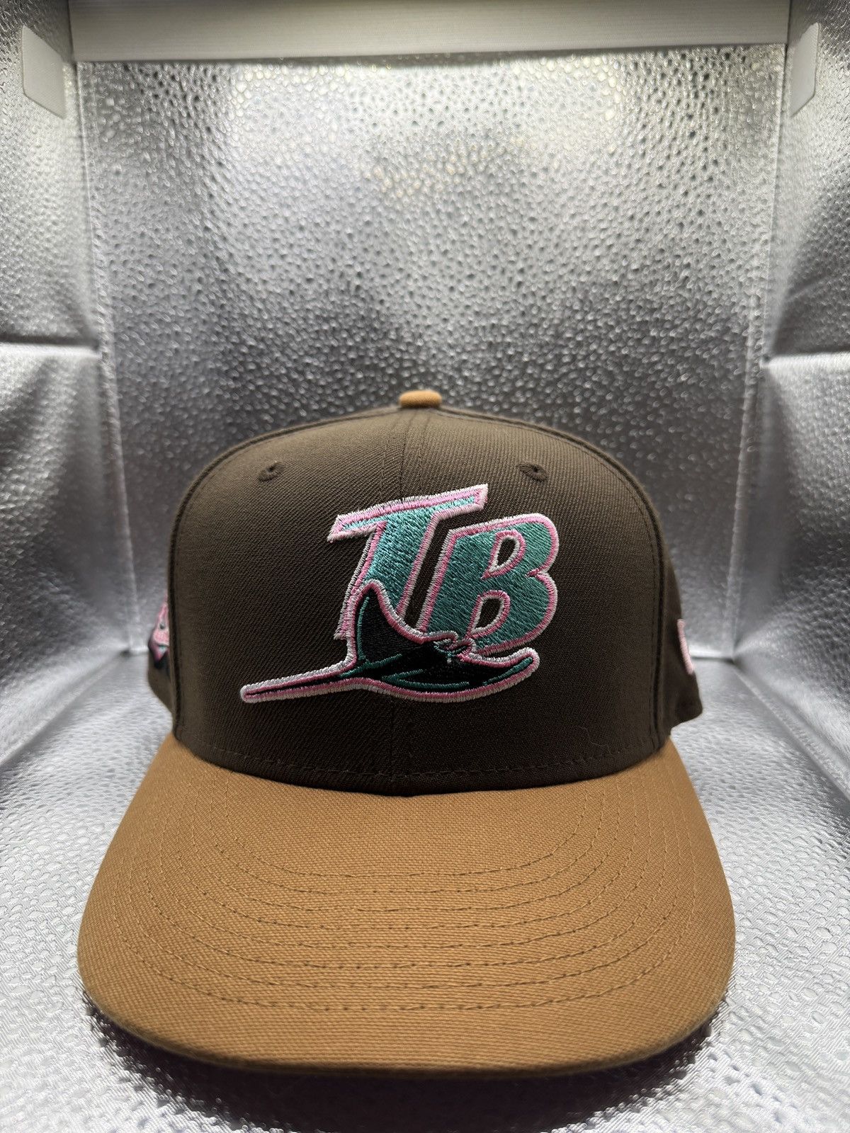 New Era Tampa Bay Rays New Era - Brown/Green/Pink Fitted SZ 7 1/8 Size ONE SIZE - 1 Thumbnail