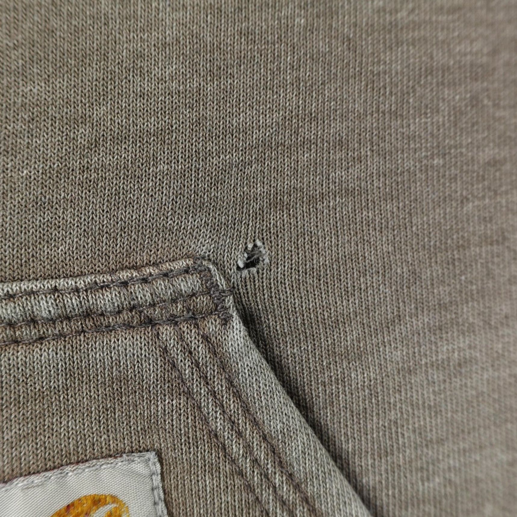 Carhartt VINTAGE Carhartt Hoodie Mens L Gray Rugged Graphic Hooded Sweatshirt Pullover Faded Logo Graphic Print Pockets Size US L / EU 52-54 / 3 - 6 Thumbnail