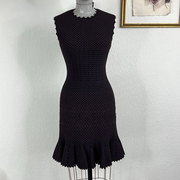 Alaia ALAIA Knit Scalloped Diamond Print Drop Waist Knee Fit Flare Size S / US 4 / IT 40 - 4 Thumbnail