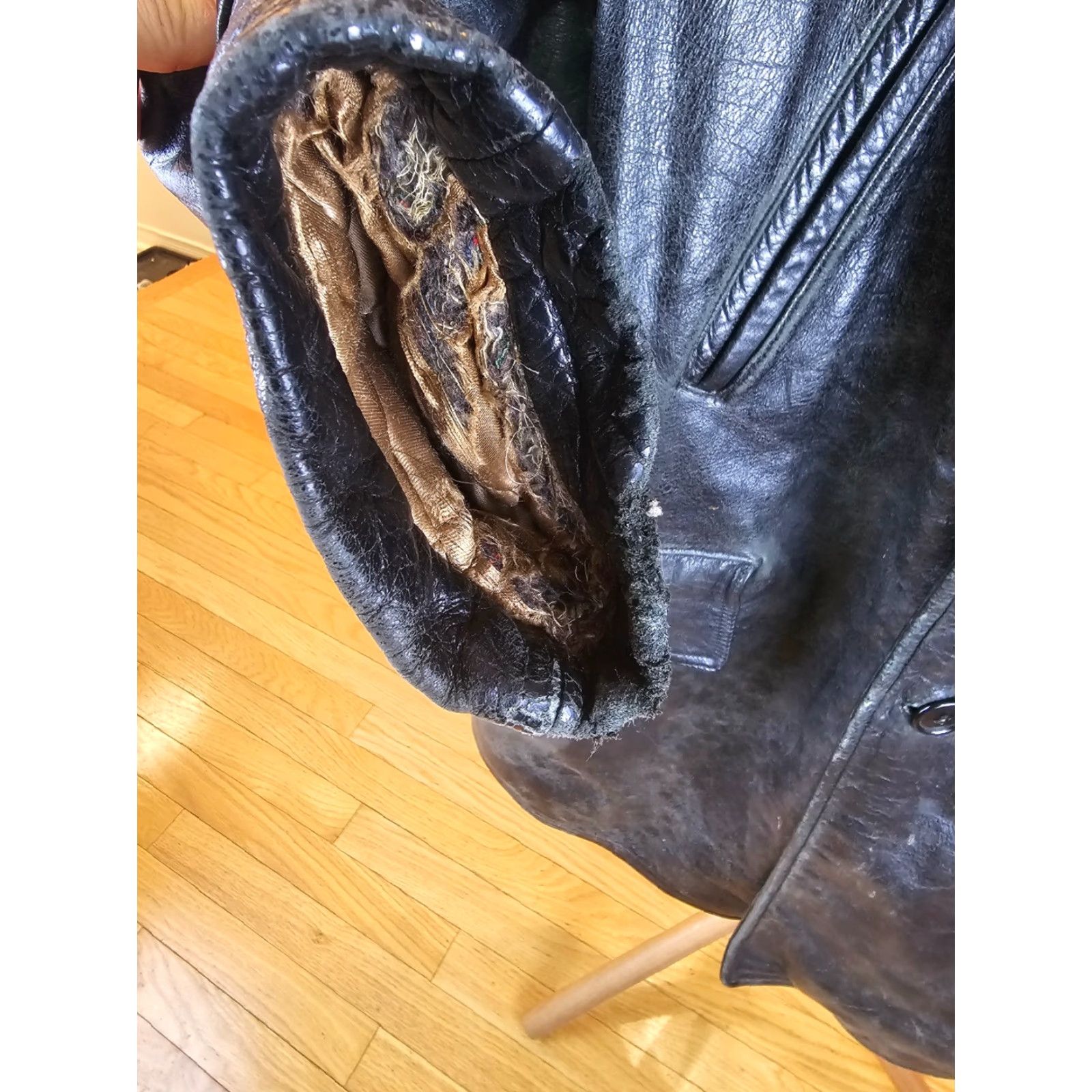 Vintage VINTAGE Unbranded SHEEPSKIN SHEARLING LINING BLACK LEATHER JACKET SZ 42 Coat Men Size US XS / EU 42 / 0 - 5 Thumbnail