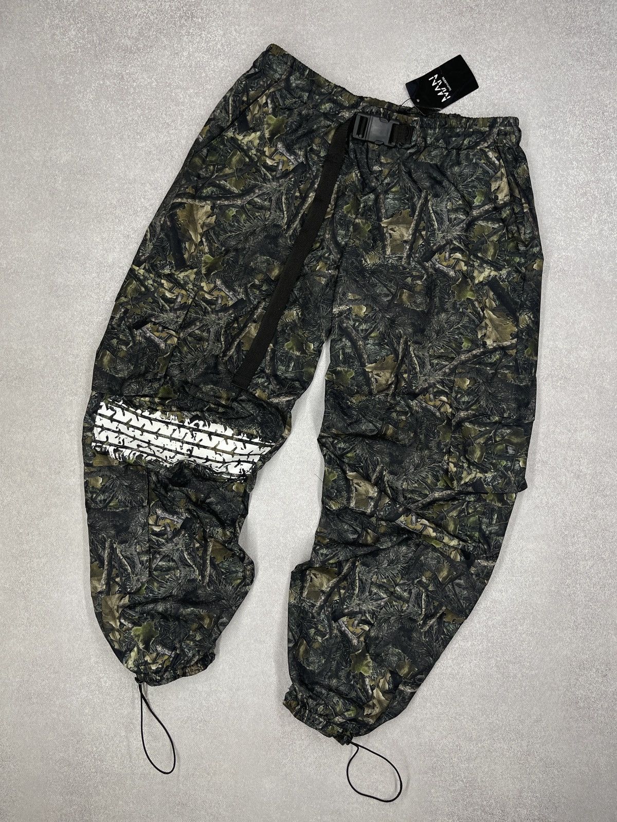 Boohoo New BooHoo Man Hunting Cargo Pants Camo Multipocket Size M/L Size US 32 / EU 48 - 1 Thumbnail