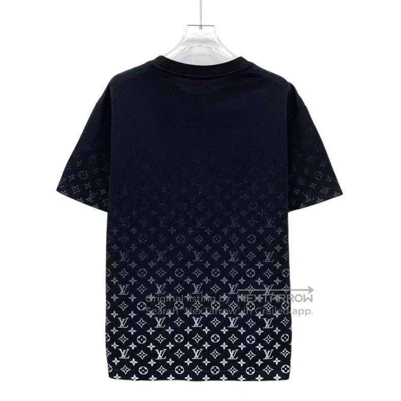 Louis Vuitton Louis Vuitton 22 black logo print gradient full print cott Size US M / EU 48-50 / 2 - 2 Thumbnail