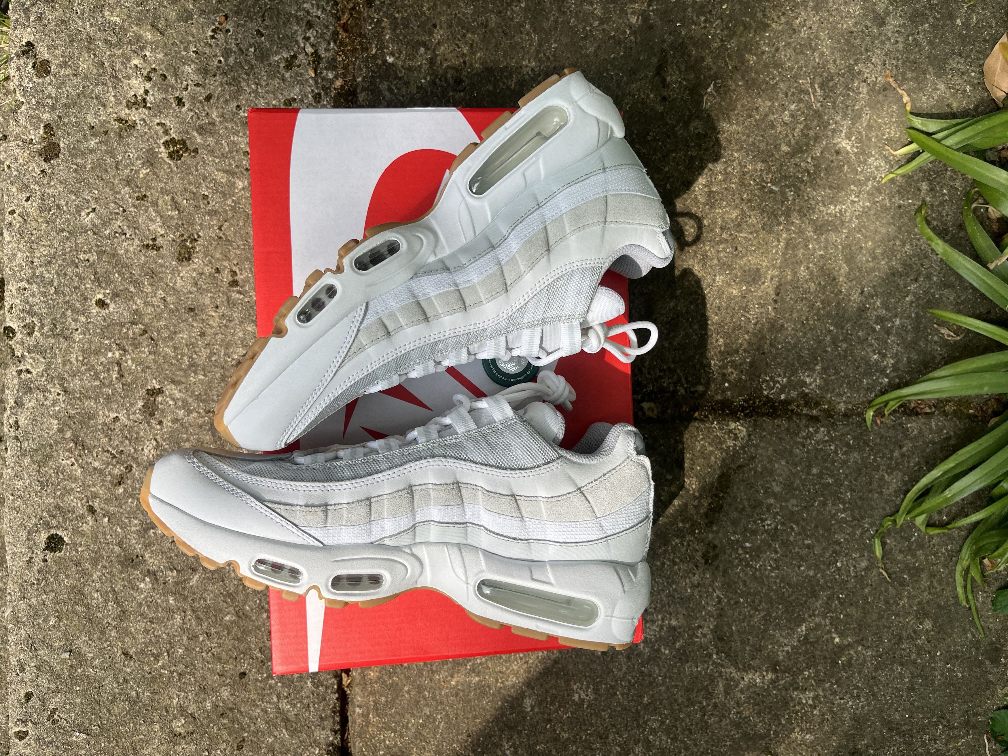 Air Max 95 in Pure Platinum Hot Curry
