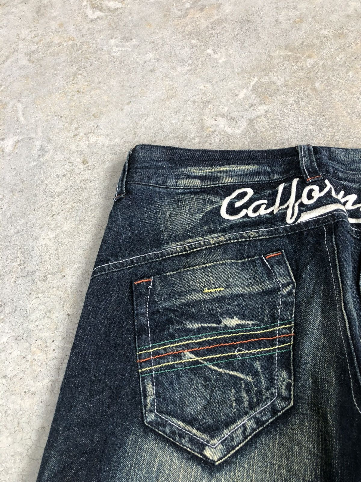 Japanese Oahu Flared Jeans Distressed Jeans