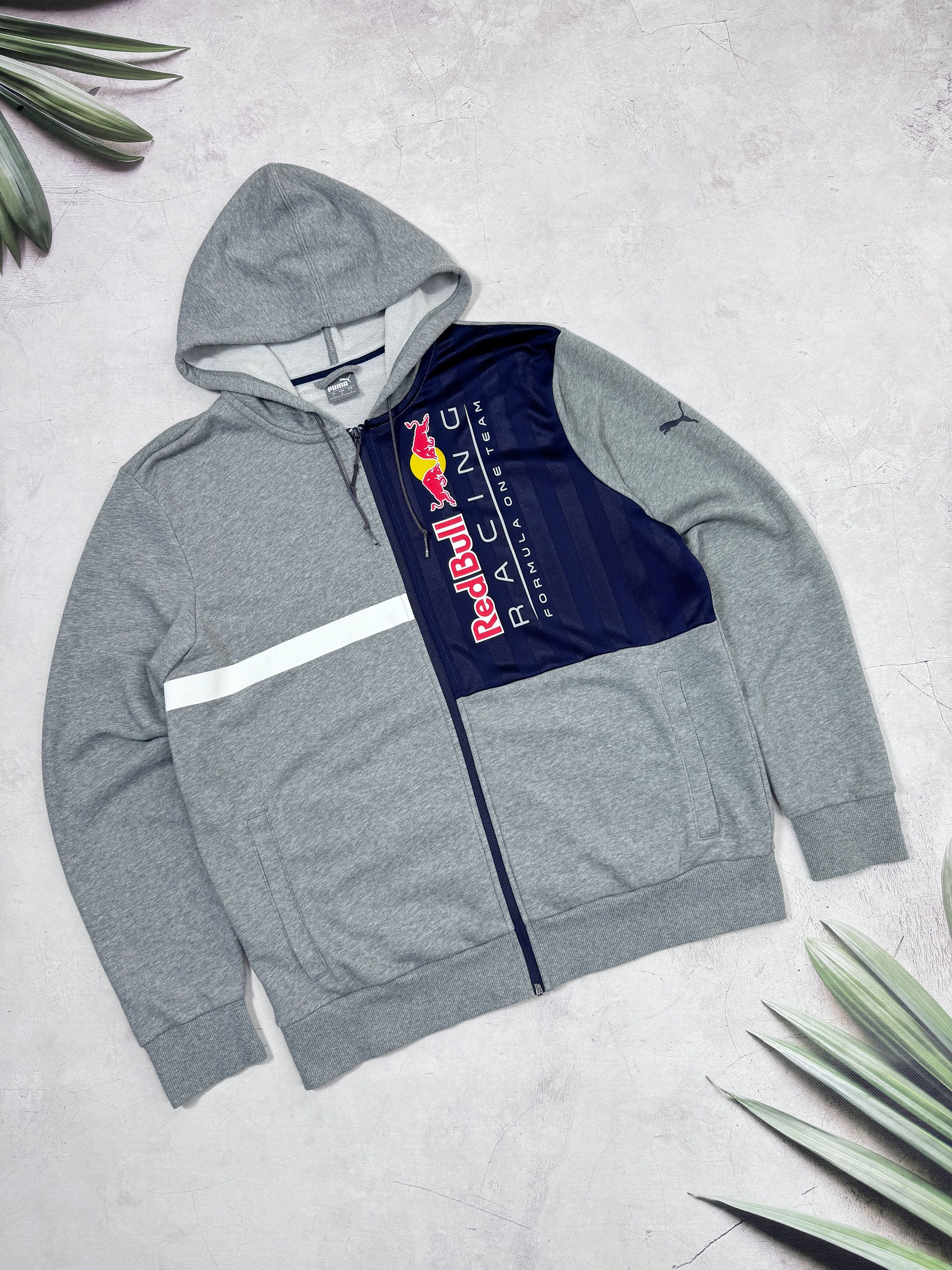 Formula 1 × Puma × Red Bull Puma x Red Bull Hoodie Formula 1 Team Size US L / EU 52-54 / 3 - 1 Thumbnail
