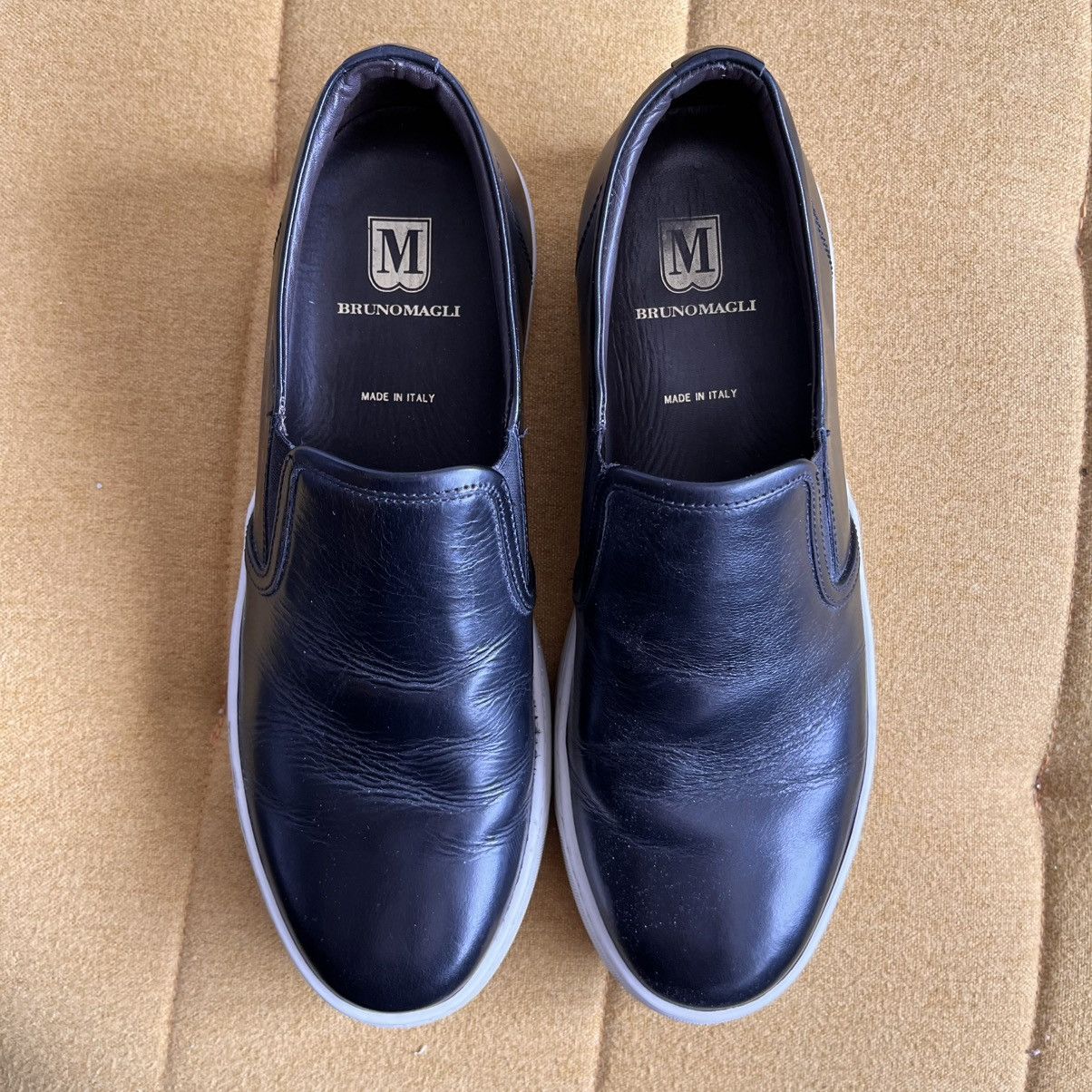 Bruno Magli Bruno Magli Wimpy Handmade Italian Leather Sneakers Black Size US 10.5 / EU 43-44 - 1 Thumbnail