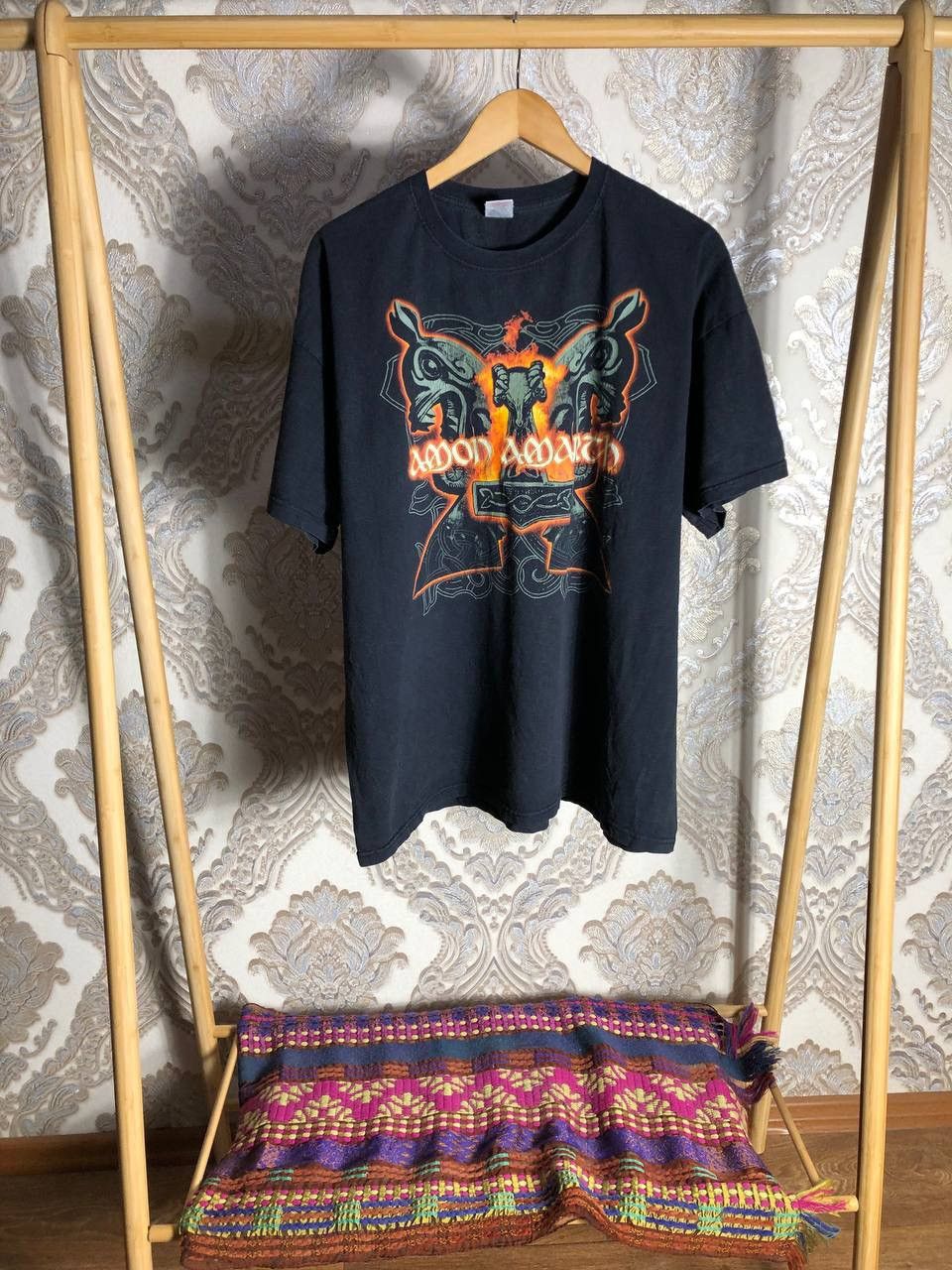 Band Tees VINTAGE AMON AMARTH RETRO ROCK T-SHIRT METAL PUNK Y2K 90s Size US XXL / EU 58 / 5 - 1 Thumbnail