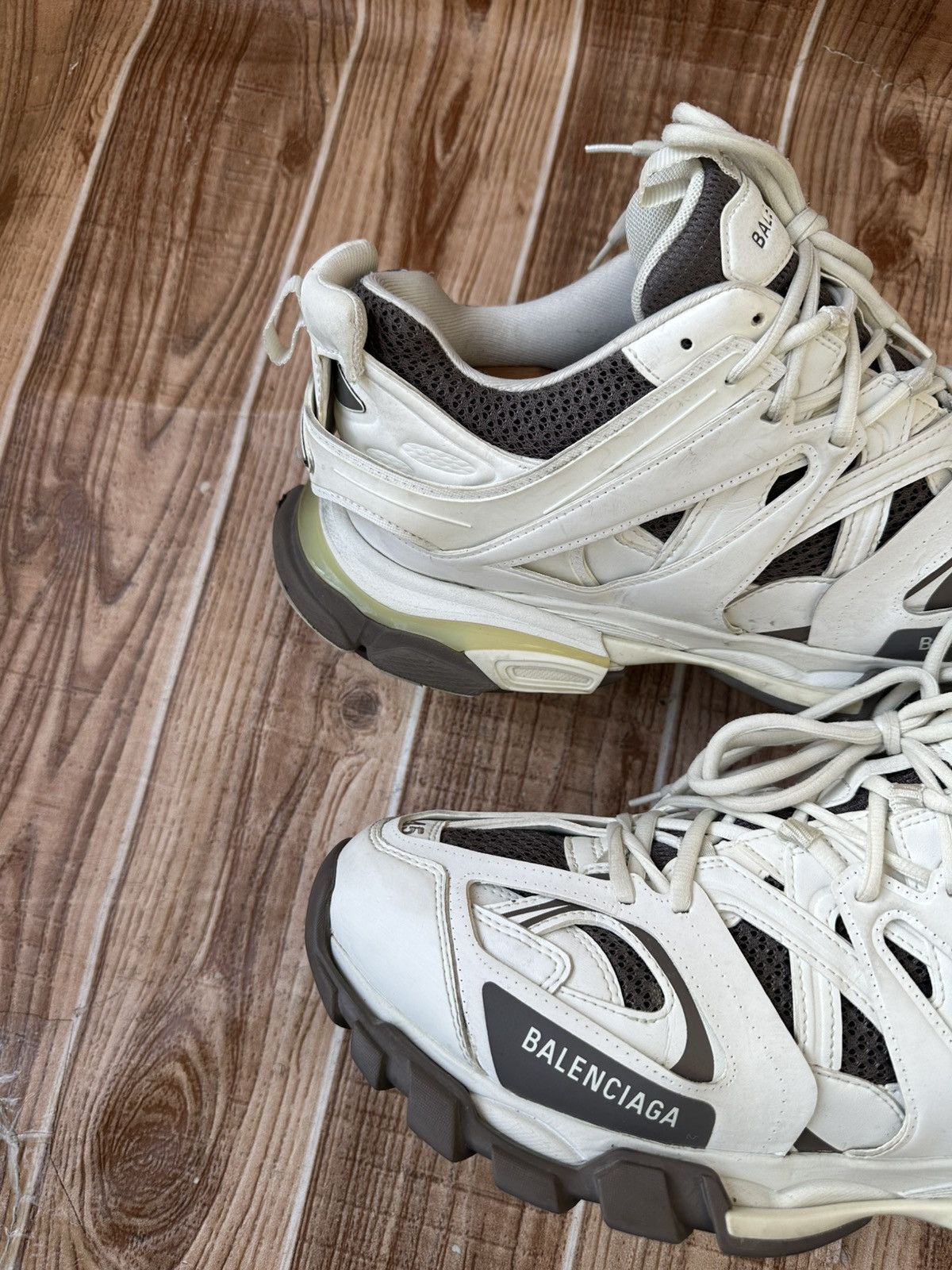 Balenciaga Balenciaga Track Sneakers Medium Gray Size US 12 / EU 45 - 11 Thumbnail